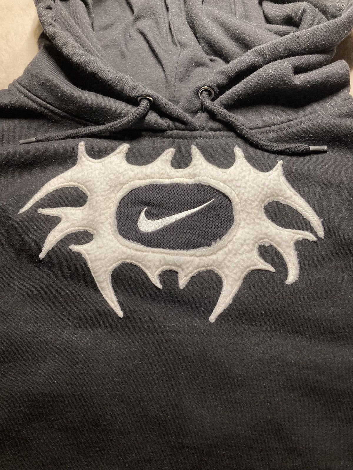 Nike × Vintage ⛩️nike hoodie custom fleece vintage y2k center big logo Size US M / EU 48-50 / 2 - 5 Thumbnail