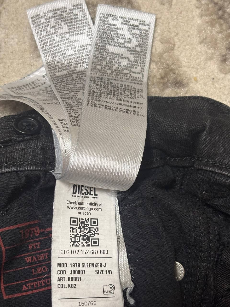 Diesel Diesel women's jeans, size W14 – classic black denim Size 36" / US 14 / IT 50 - 8 Thumbnail