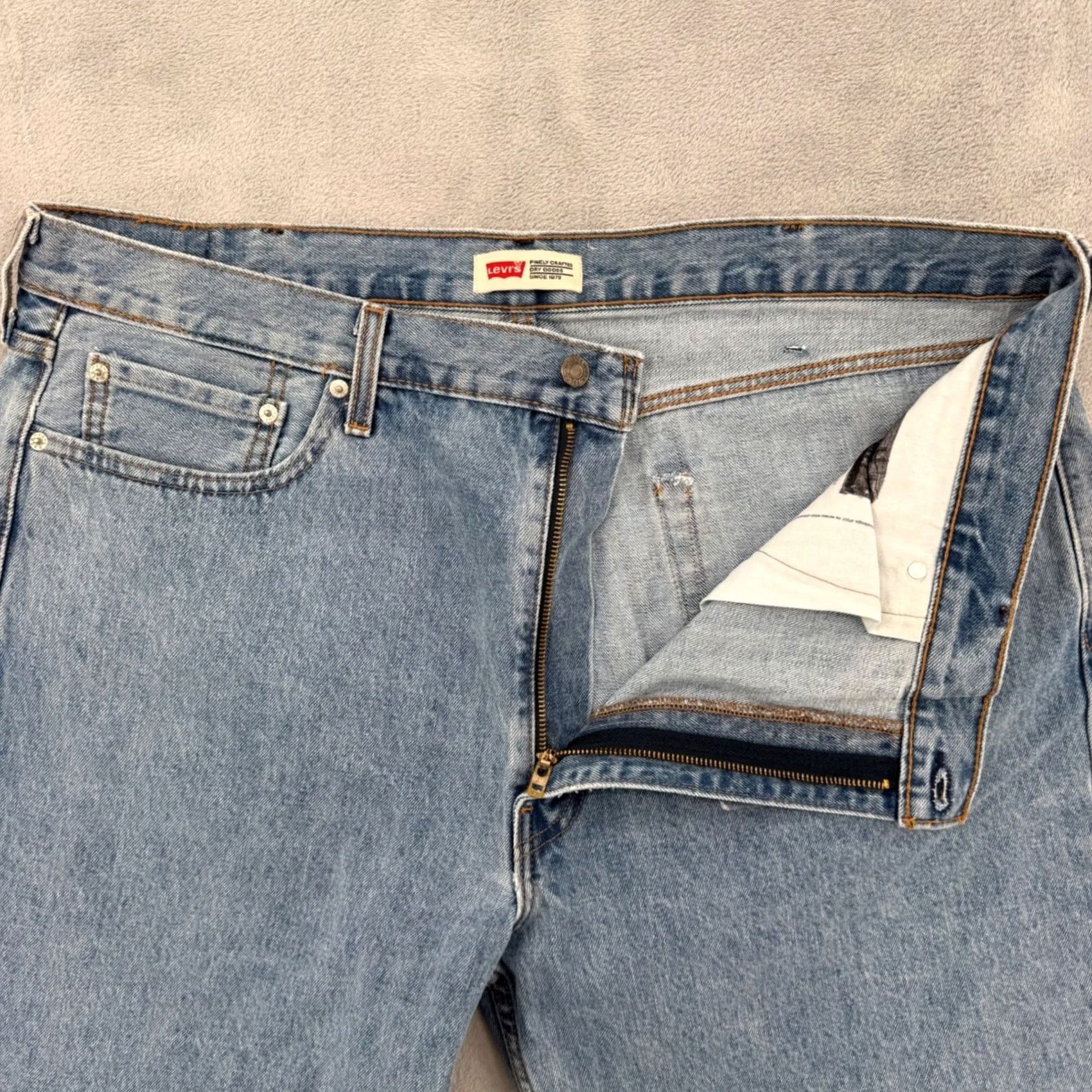 Denime Levi's 513 Jeans Mens 42x30 Light Wash Straight Fit Denim Pants Size US 42 / EU 58 - 5 Thumbnail