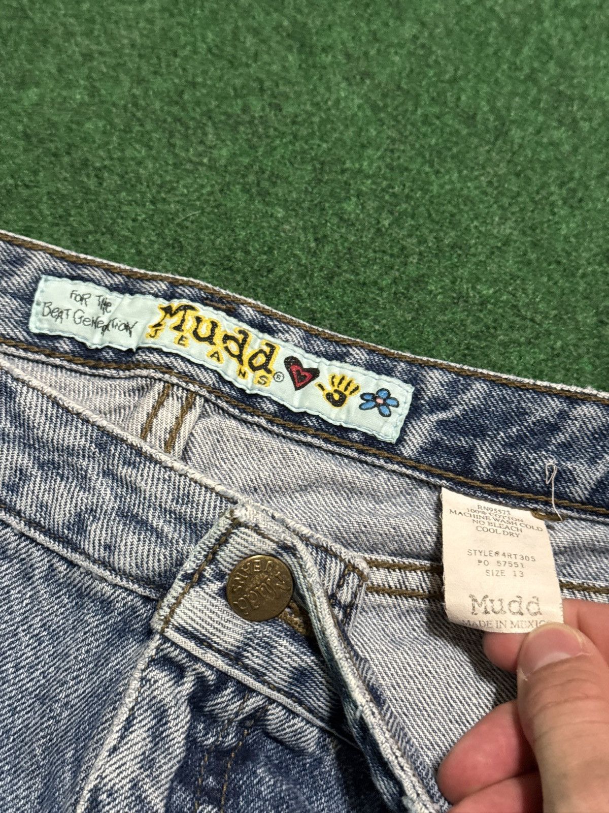 Vintage Mudd Vintage Denim Shorts 13 32 Waist 3” Jorts Y2K Grunge Size 32" / US 10 / IT 46 - 3 Thumbnail