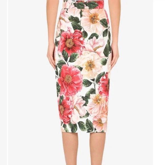 Dolce & Gabbana Dolce & Gabbana Camellia Cady Tulip Skirt - NEW WITH TAGS Size 27" / US 4 / IT 40 - 3 Thumbnail