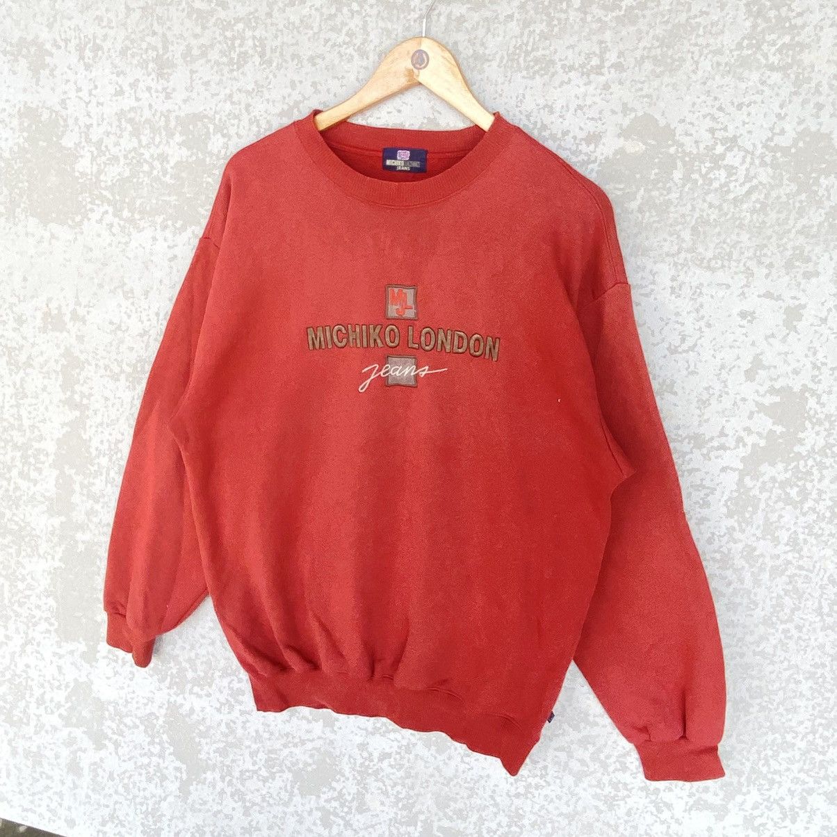Other Vintage Michiko London Jeans Big Crewneck Sweatshirt Red Size US L / EU 52-54 / 3 - 2 Thumbnail