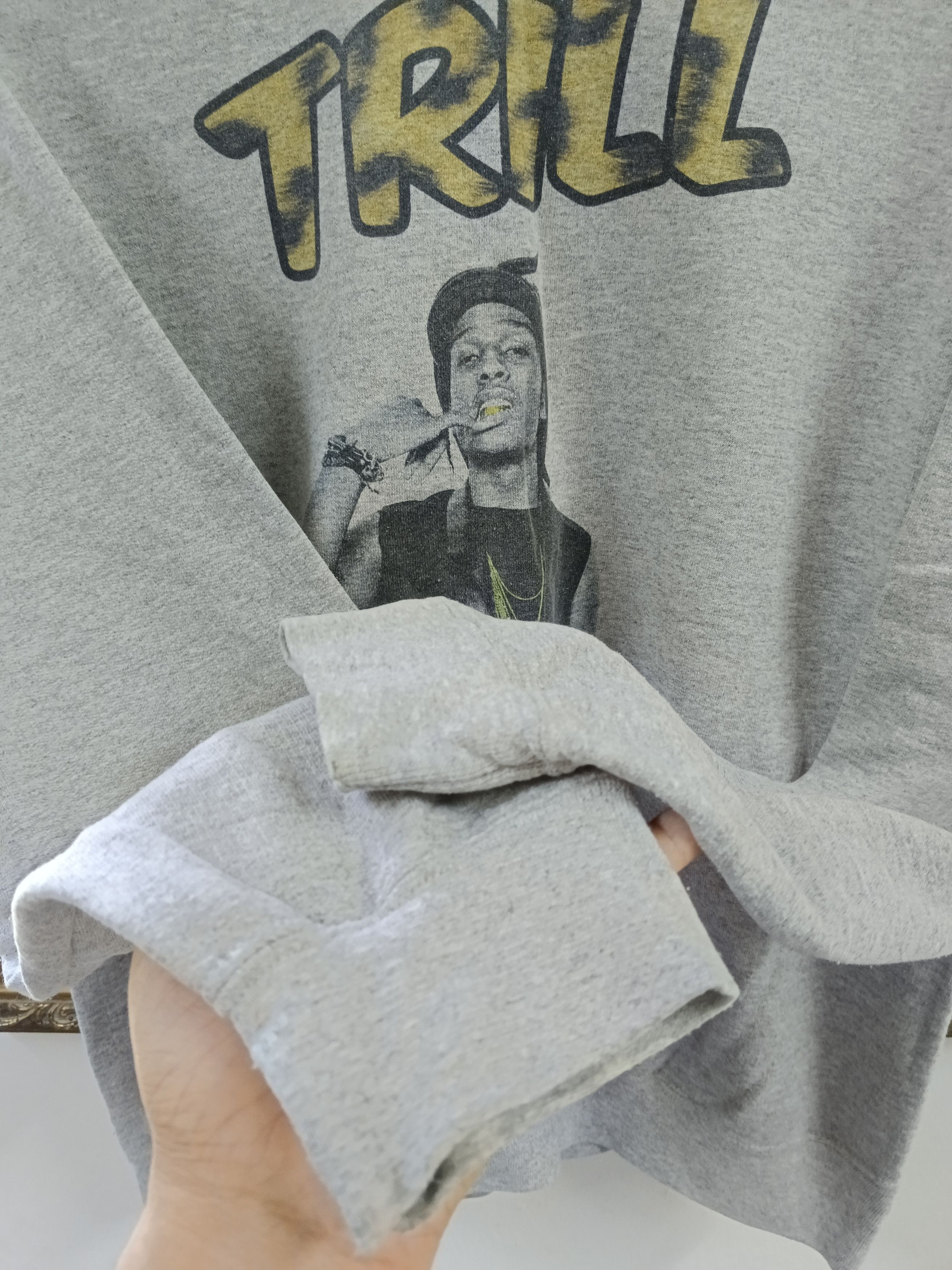 RAP TEES TRILL SWEATSHIRT