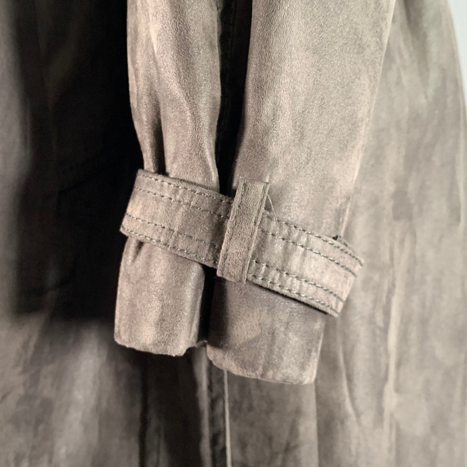 Alexander McQueen ALEXANDER MCQUEEN Grey Polyethylene Double Breasted Coat M Size M / US 6-8 / IT 42-44 - 6 Thumbnail