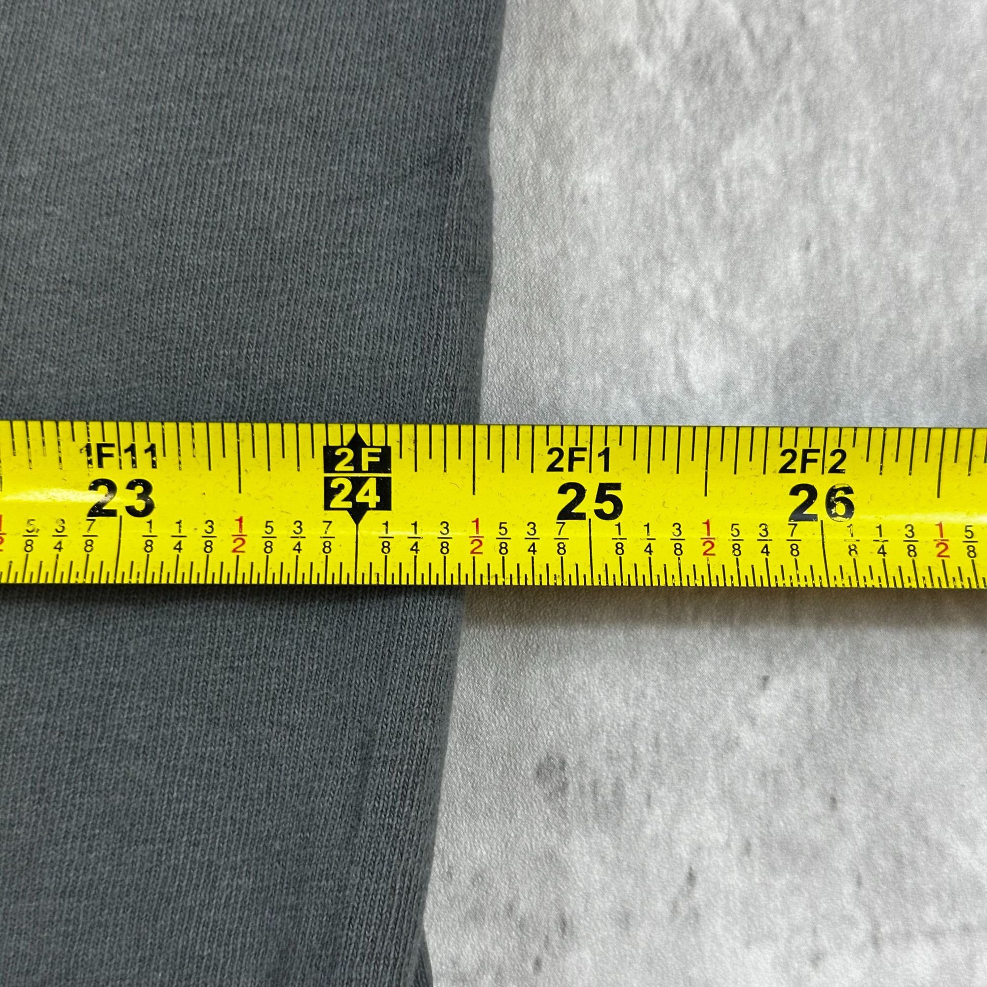 Vintage Ja Ink Gray Graphic T-Shirt With Crown & Scroll Design Mens Size US XL / EU 56 / 4 - 5 Thumbnail