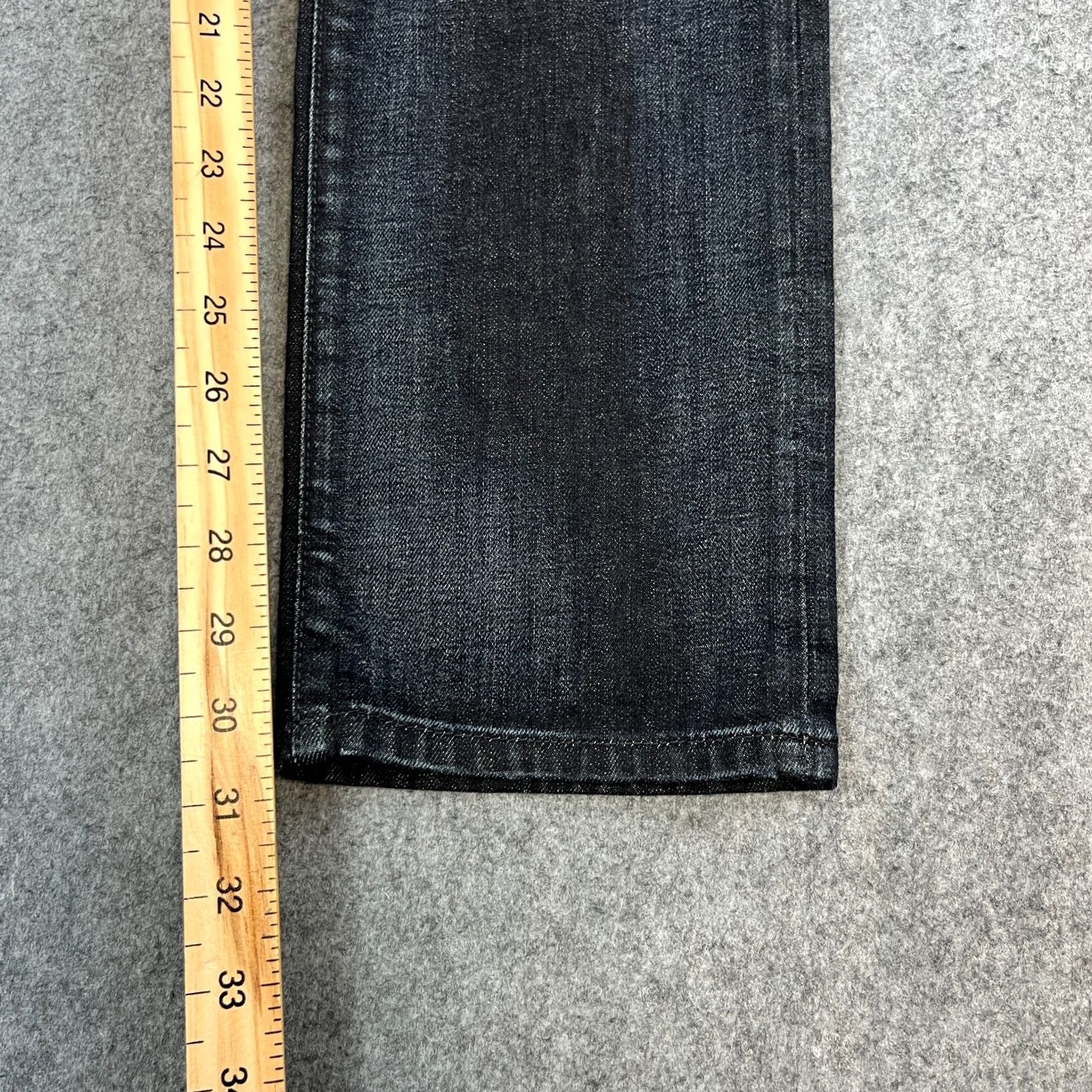 Tommy Hilfiger Tommy Hilfiger Mens Jeans Slim Straight 30 32 Dark Wash Blue Stretch Whiskers Denim 5-Pocket Mens Jeans Size US 30 / EU 46 - 4 Thumbnail