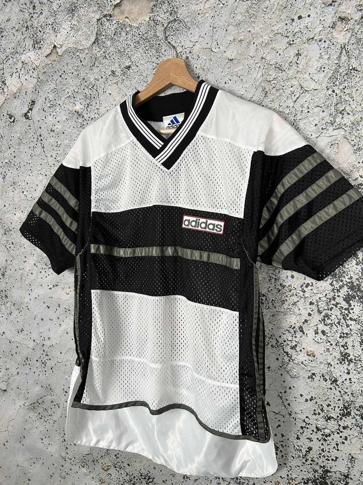 Adidas Vintage Adidas 90s Sportswear Jersey Hype Rare Size US M / EU 48-50 / 2 - 3 Thumbnail