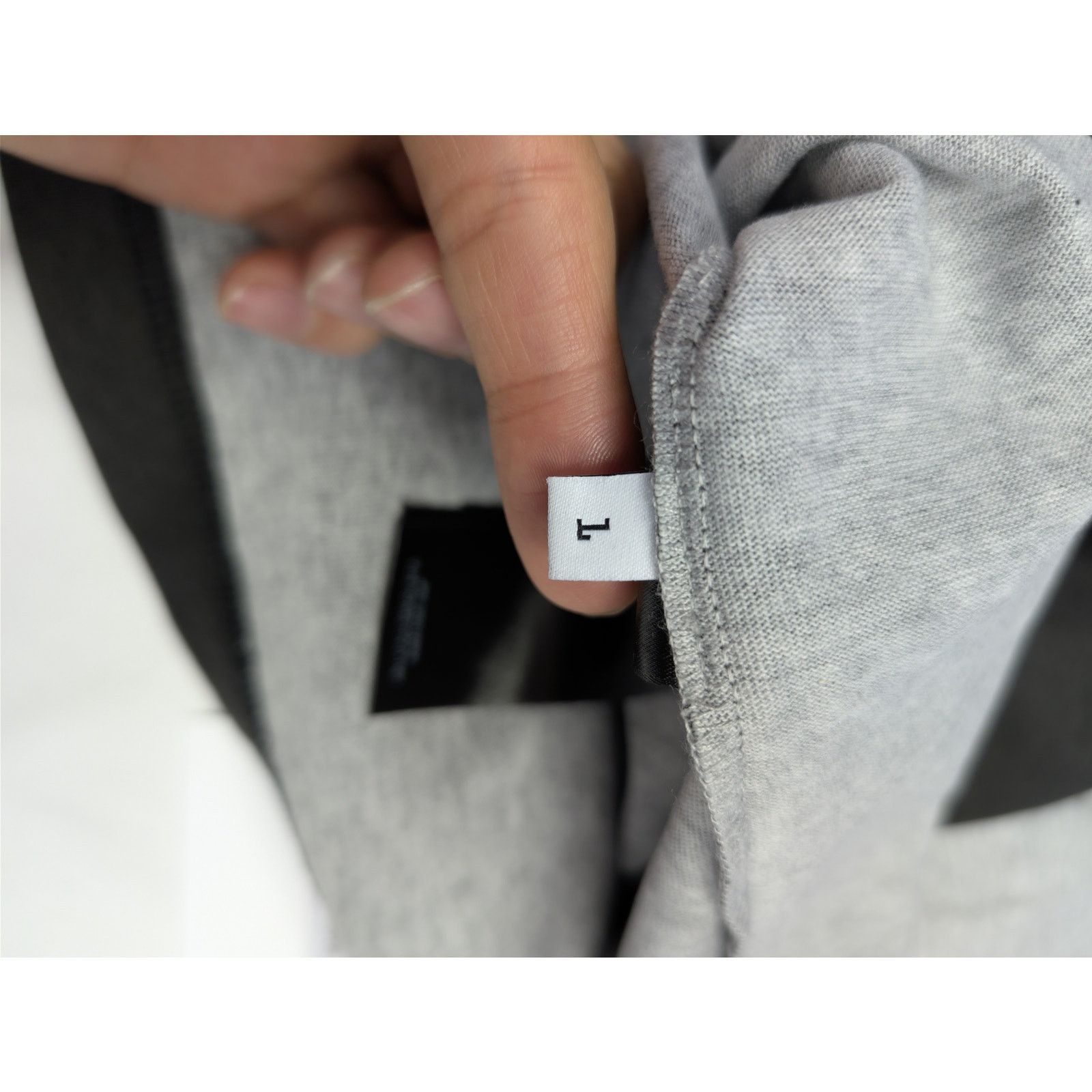 Balenciaga o1rshd1 Neg Print Raglan Oversized T-Shirt in Heather Grey Size US S / EU 44-46 / 1 - 14 Thumbnail