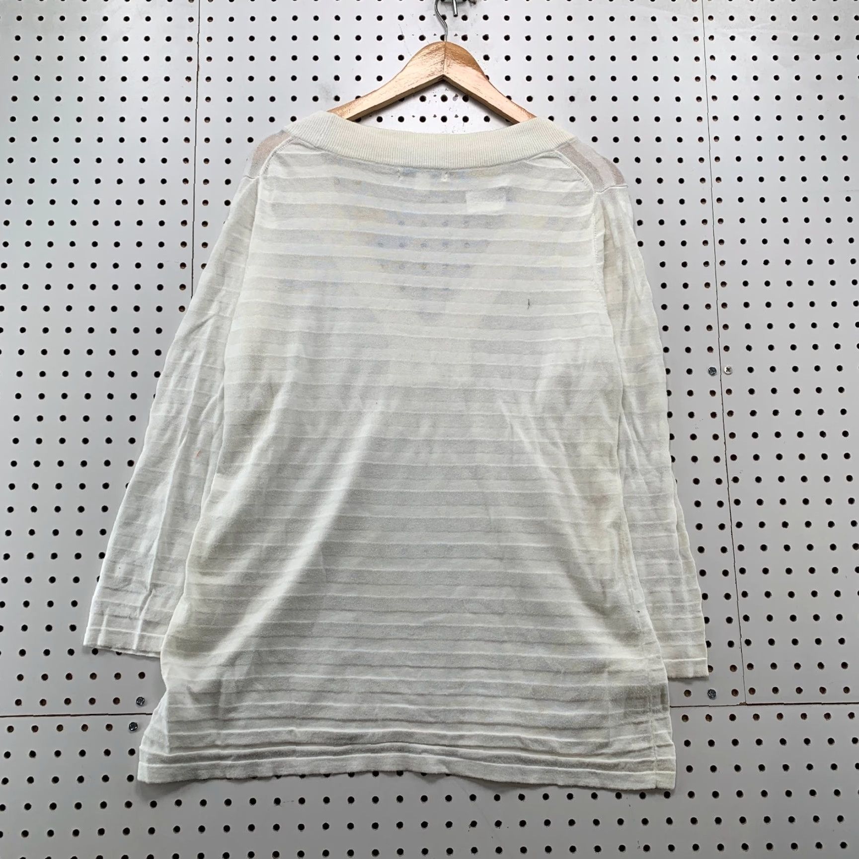 Banana Republic VINTAGE Banana Republic Doll Top Womens XL White Sheer Striped V-Neck Blouse Size XL / US 12-14 / IT 48-50 - 2 Thumbnail