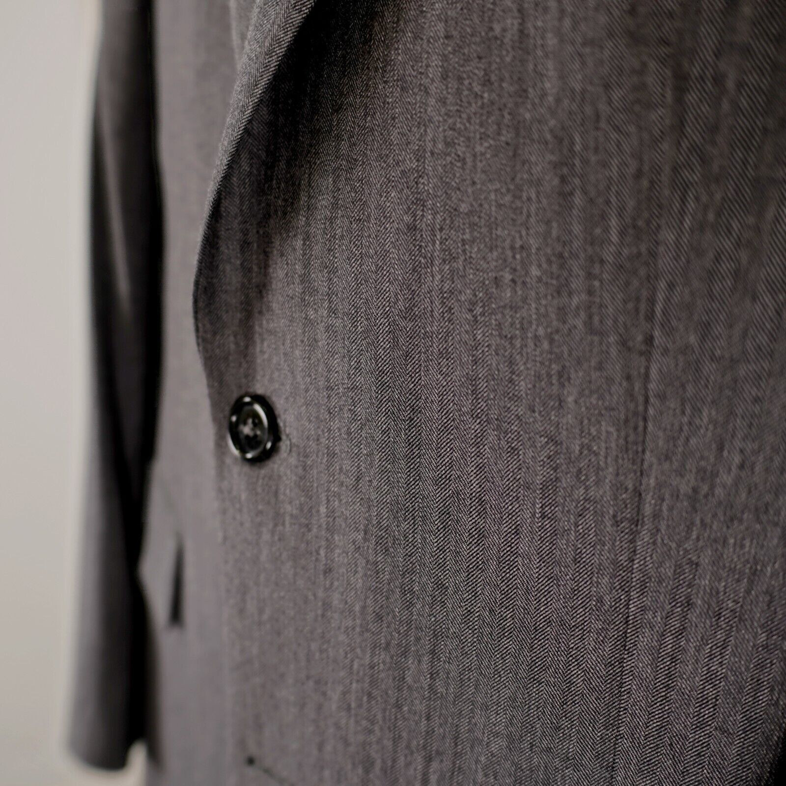 Jos. A. Bank Jos A Bank Signature Wool Gray Herringbone 2 Button Blazer / Size 38R - 5 Thumbnail