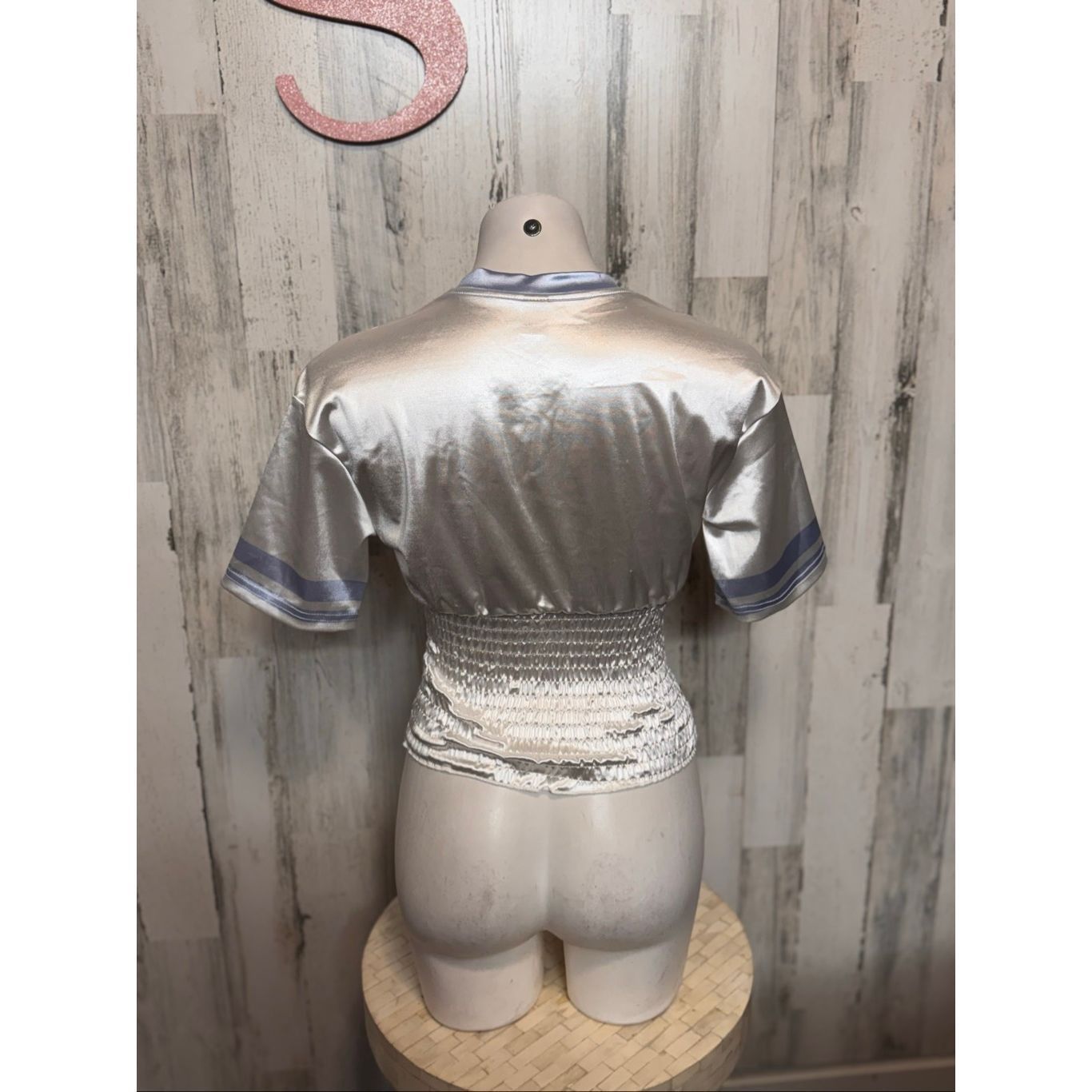Other Metallic Silver “Energetic 23” Crop Top Women’s Small Shiny Football Jersey Style Size S / US 4 / IT 40 - 6 Thumbnail