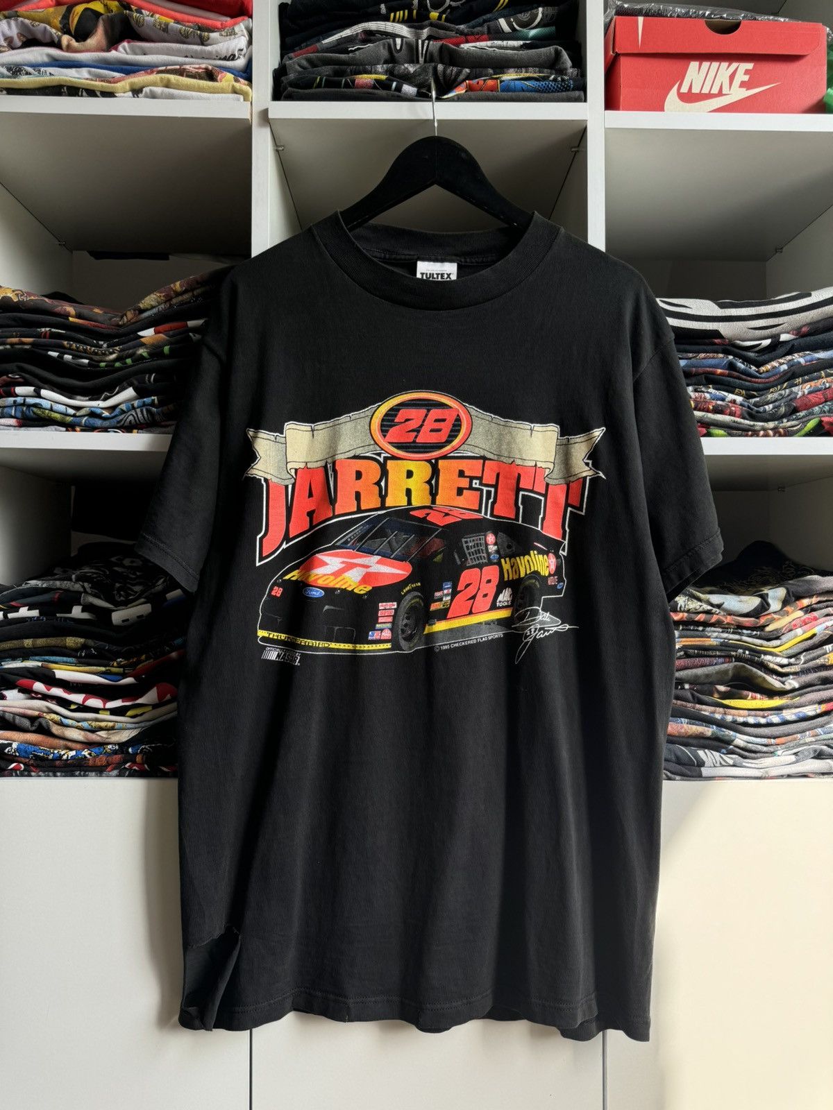 NASCAR Vintage 1995 David Jarrett Nascar Racing Dry rot Tee Size US XL / EU 56 / 4 - 1 Thumbnail
