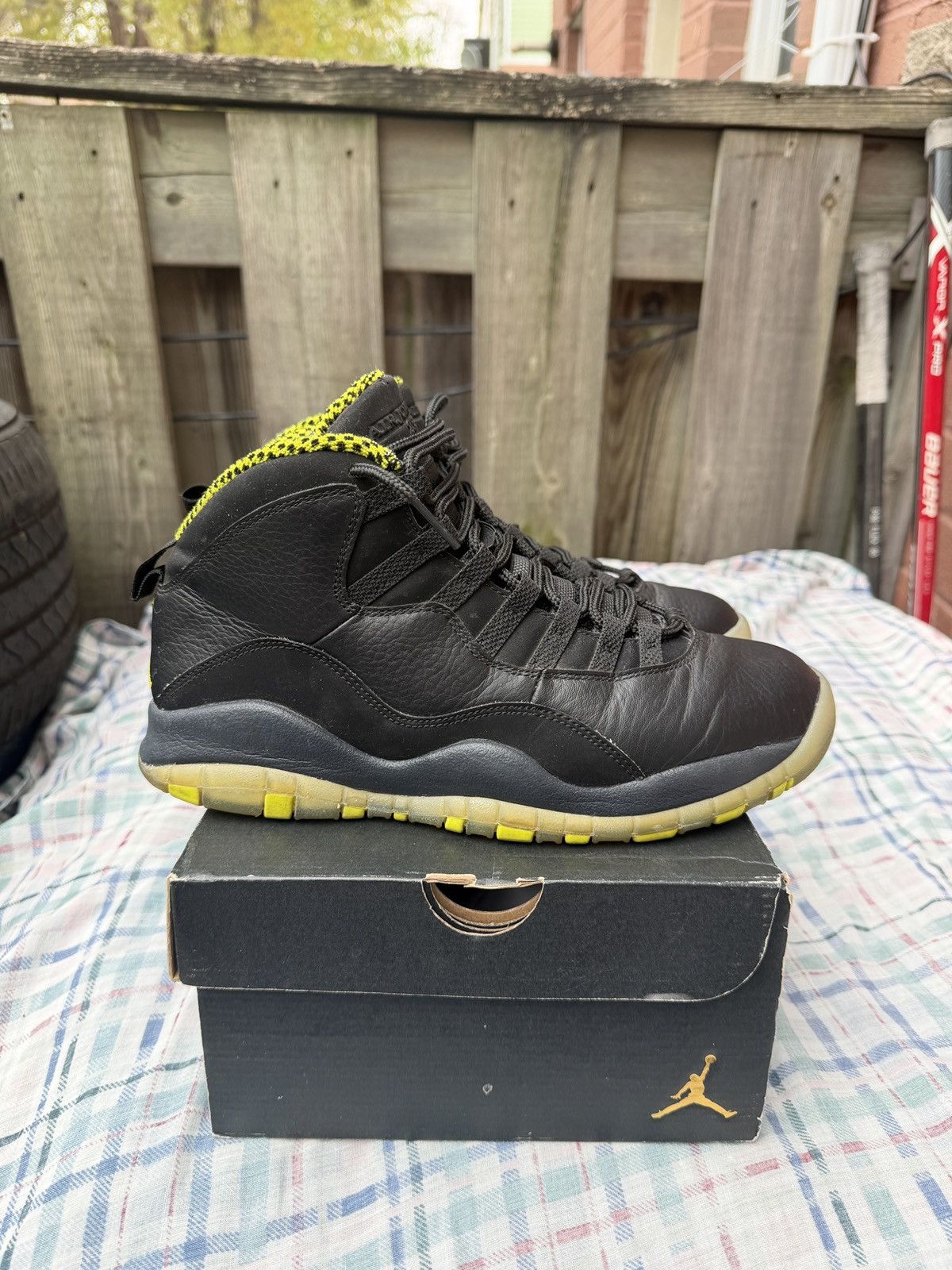Jordan Brand Jordan 10 Retro Venom Size US 8.5 / EU 41-42 - 1 Thumbnail