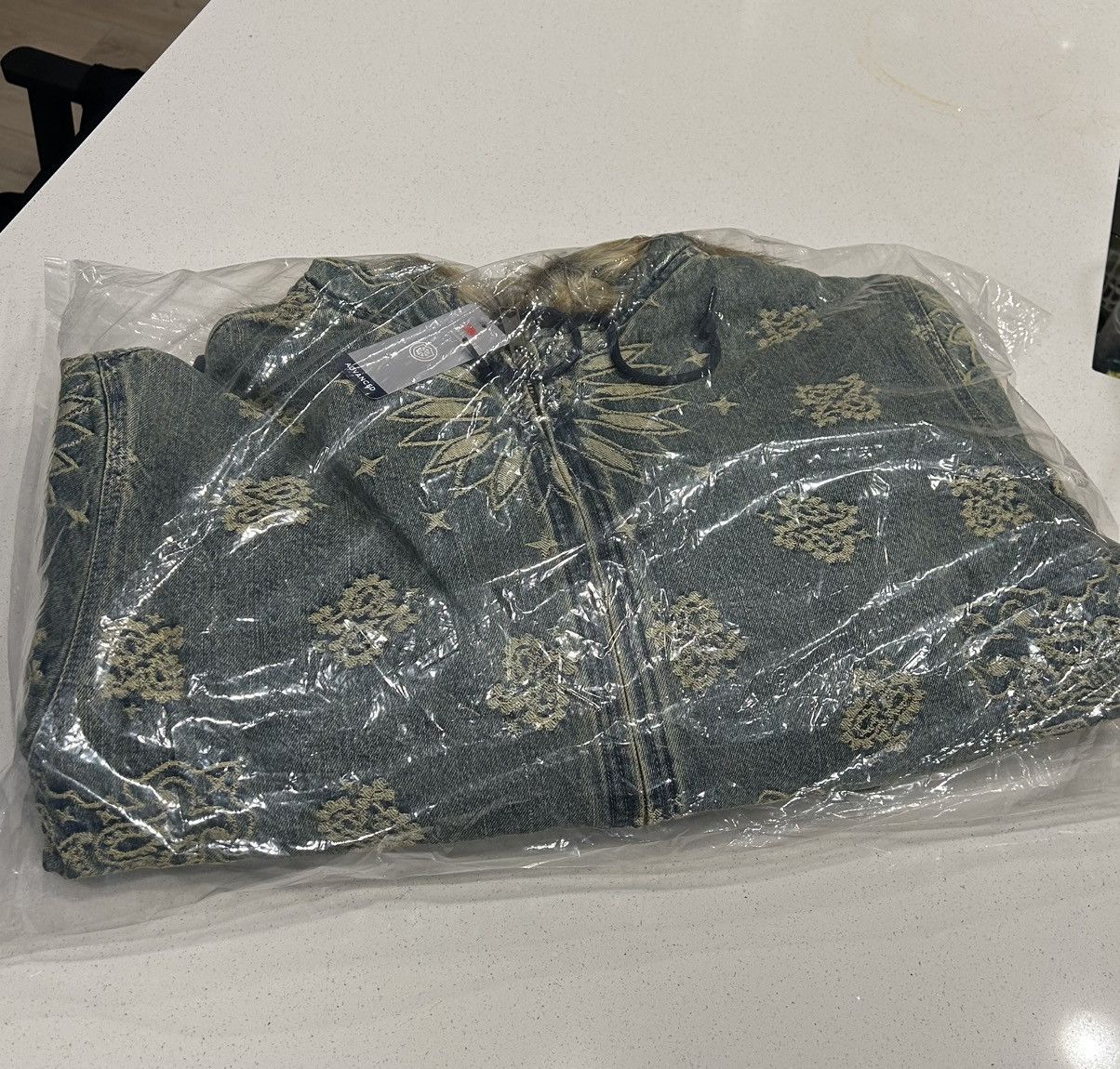 Supreme Supreme SS25 Bandana Jacquard Denim Hooded Work Jacket Size US L / EU 52-54 / 3 - 4 Thumbnail