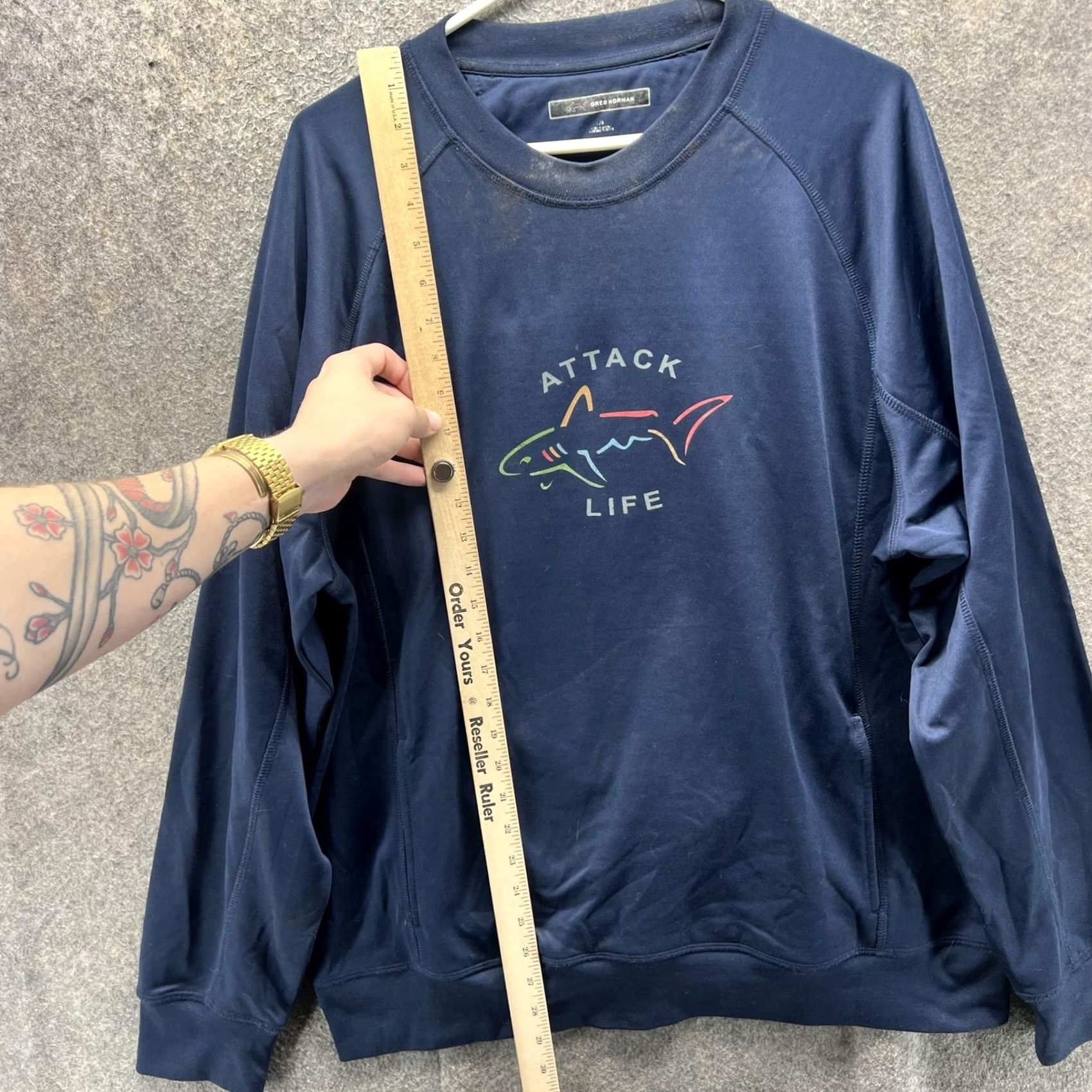 Vintage Greg Norman Sweatshirt Mens Large Blue Attack Life Shark Golf Crewneck Pullover Size US L / EU 52-54 / 3 - 4 Thumbnail