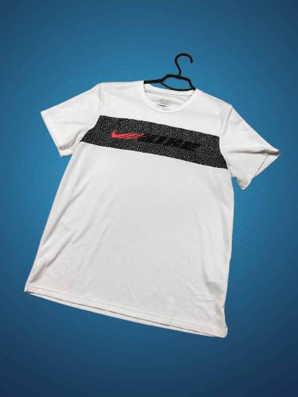 Nike Vintage Nike Standard Fit Short Sleeve T-Shirt Size M Size US M / EU 48-50 / 2 - 1 Thumbnail