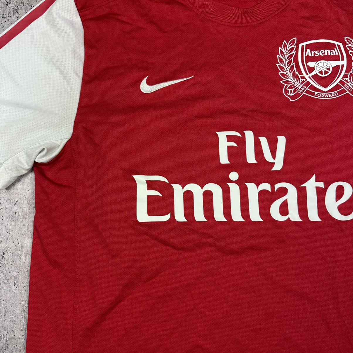 Nike 2011/12 Nike Arsenal 125th Anniversary Vintage Soccer Jersey Size US L / EU 52-54 / 3 - 6 Thumbnail