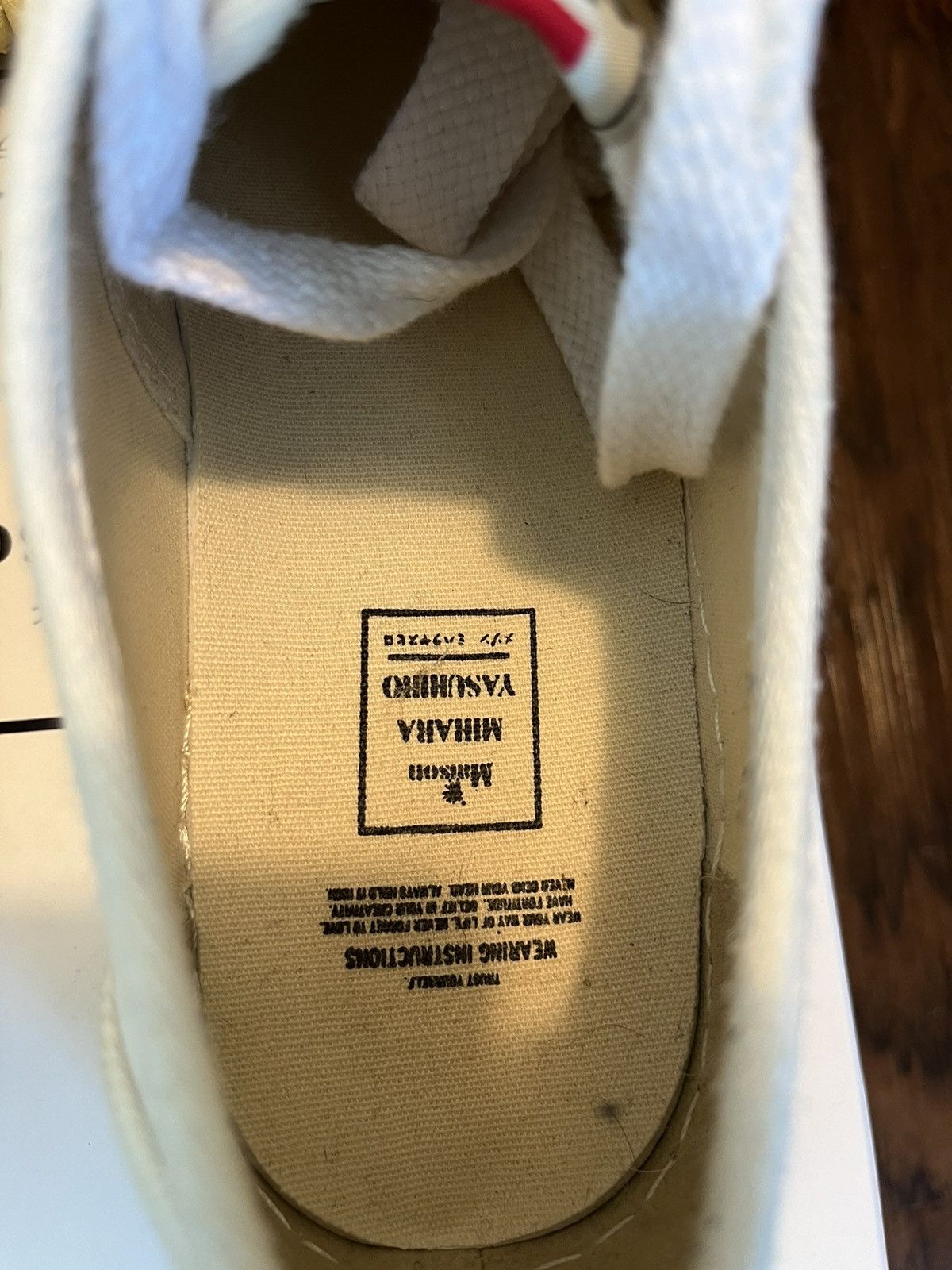 Maison MIHARA YASUHIRO MMY WHITE WITH “AGED” SOLE Size US 9 / EU 42 - 6 Thumbnail
