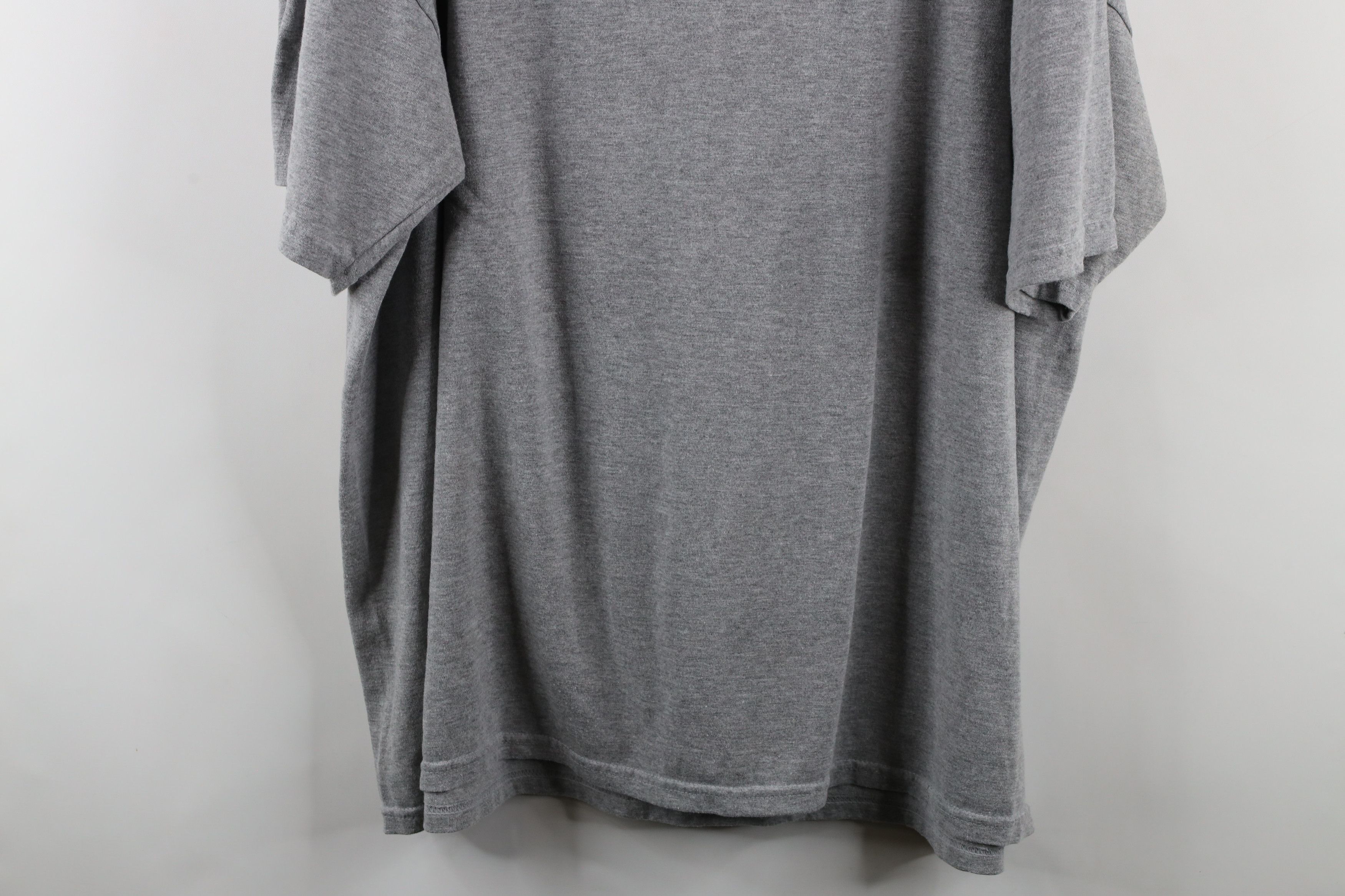 Russell Athletic × Vintage Vintage Russell Athletic University of Basketball T-Shirt Size US XXL / EU 58 / 5 - 10 Thumbnail