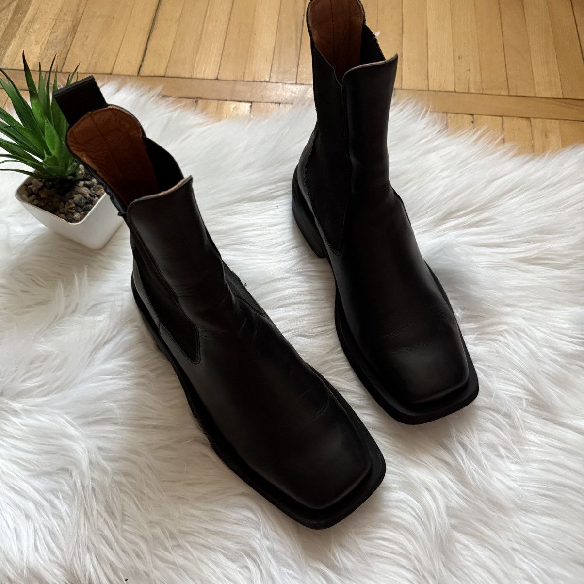 Ganni Ganni Square Toe Chelsea Boots Size US 9 / IT 39 - 2 Thumbnail