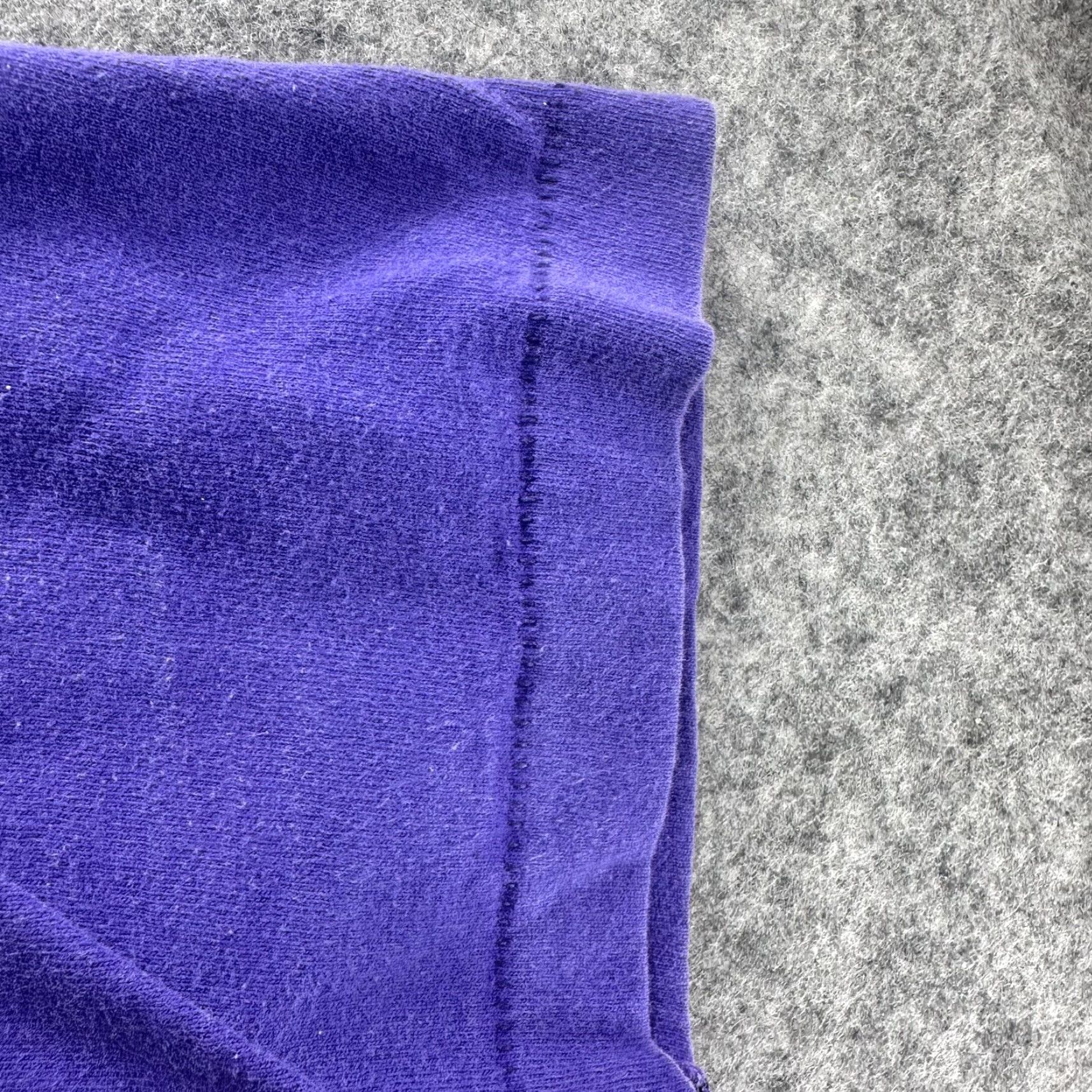 Vintage VINTAGE Honors Shirt Mens Large Purple Pocket Tee Short Sleeve Crew Neck 100% Cotton Made USA Single Stitch Size US L / EU 52-54 / 3 - 3 Thumbnail