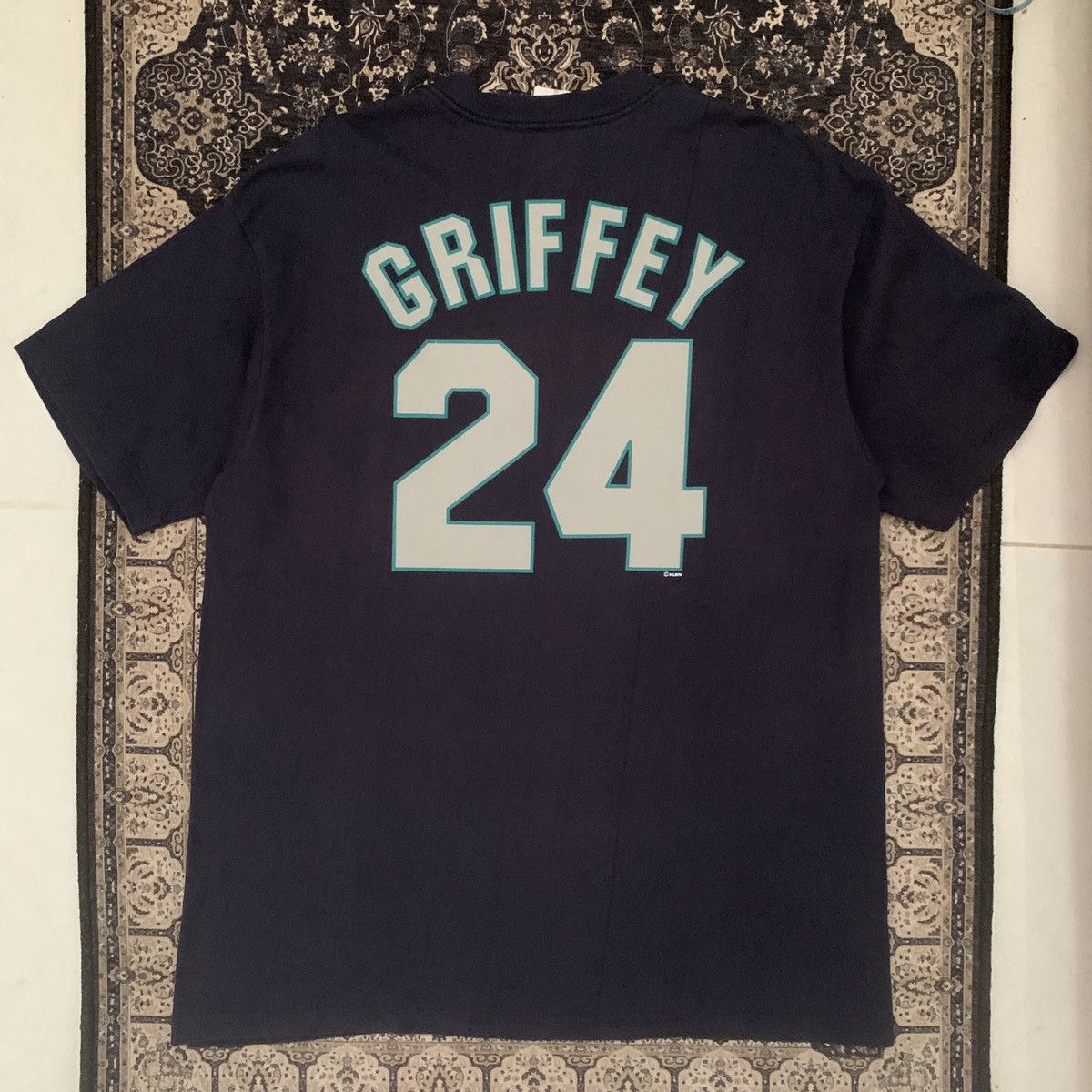MLB × Majestic × Vintage Vintage 90s MLB Team Mariners Player Griffey 24 Jersey Tee Size US XL / EU 56 / 4 - 5 Thumbnail