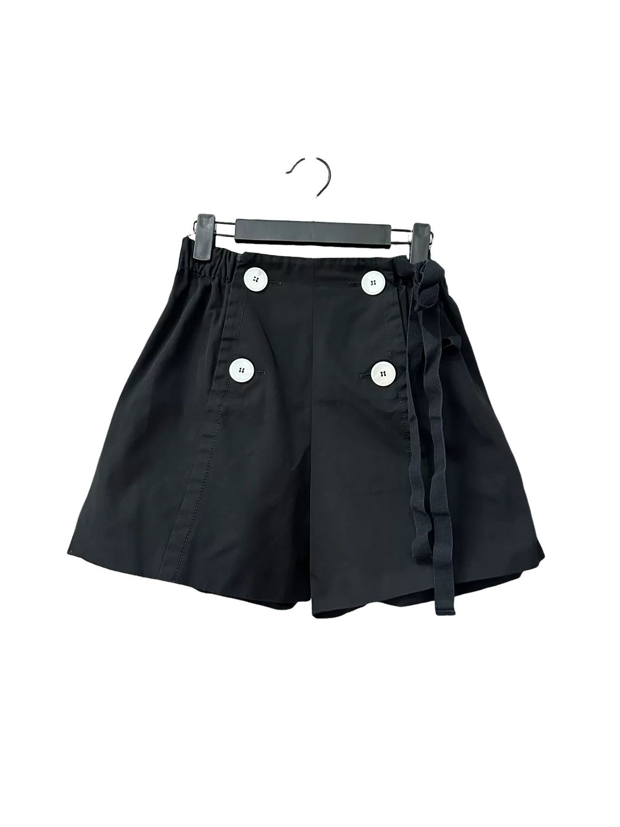 Prada Prada Button Tie Waist Shorts Size 40 Size 27" / US 4 / IT 40 - 1 Thumbnail