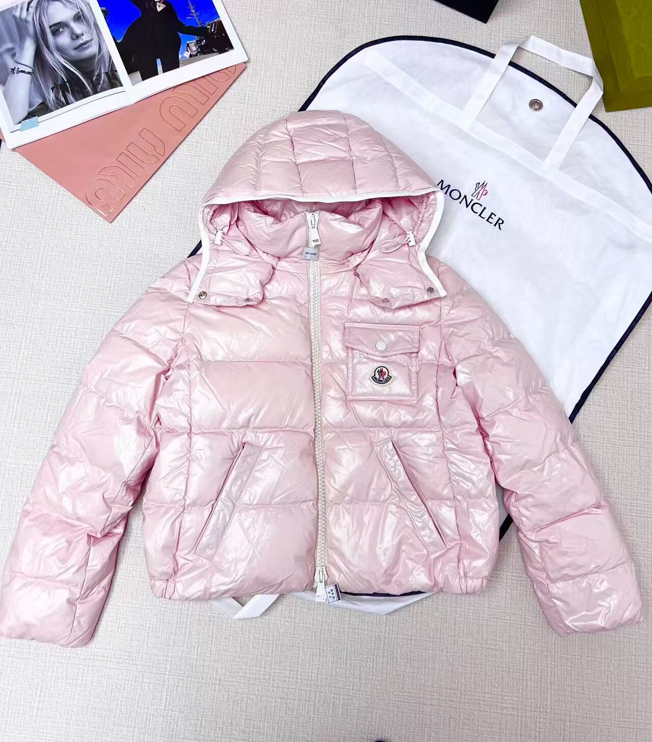 Moncler Moncler Pink Andro Short Down Jacket Size XS / US 0-2 / IT 36-38 - 1 Thumbnail