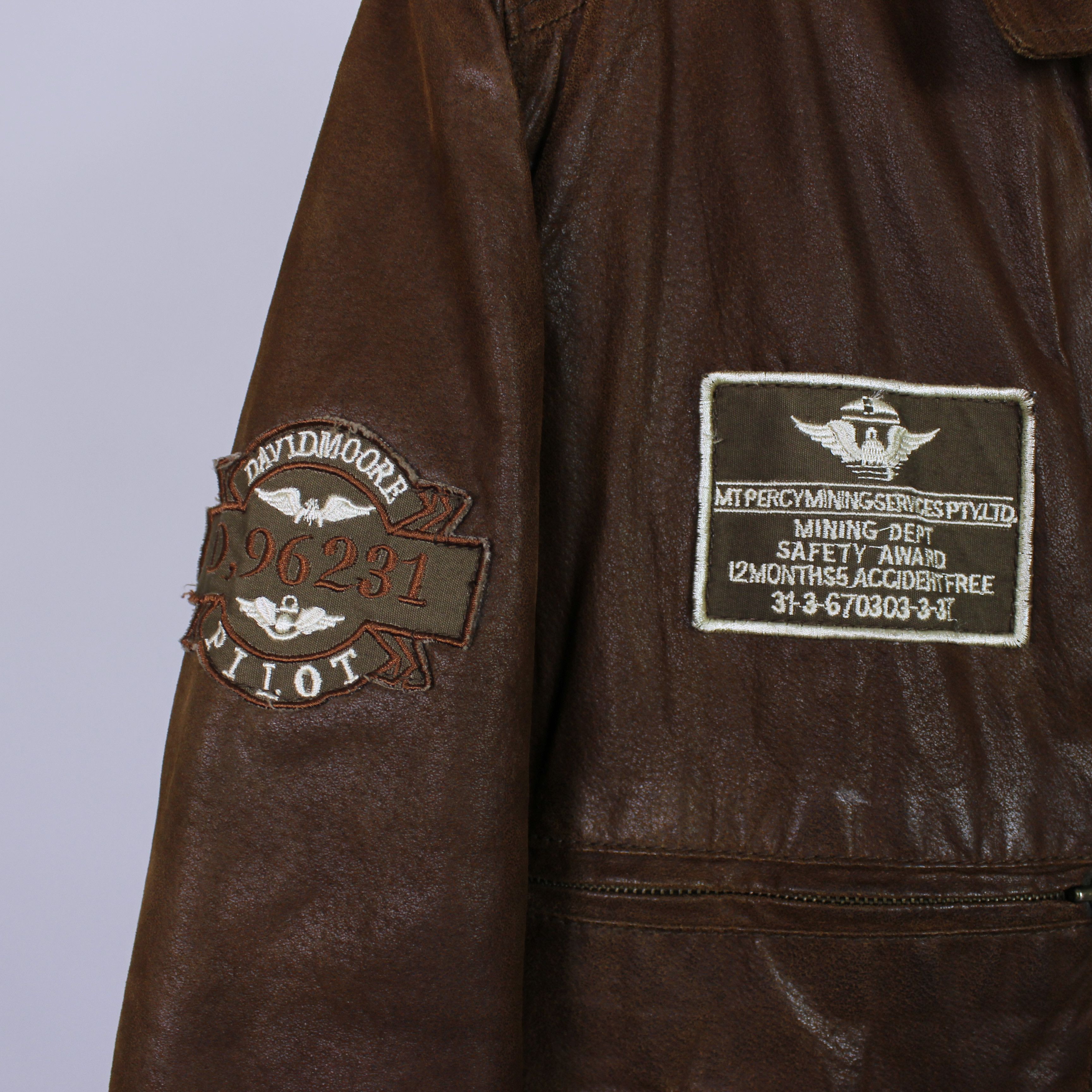 Leather Army leather jacket pilot rare F 21 heavy L XL brown Size US L / EU 52-54 / 3 - 9 Thumbnail