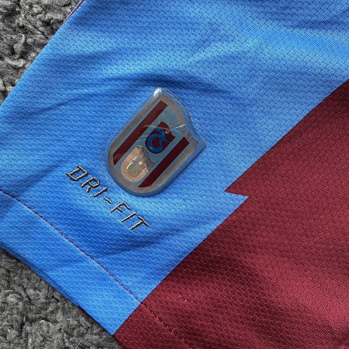 Nike Nike Trabzonspor Home Shirt 2011-2012 Size US S / EU 44-46 / 1 - 2 Thumbnail