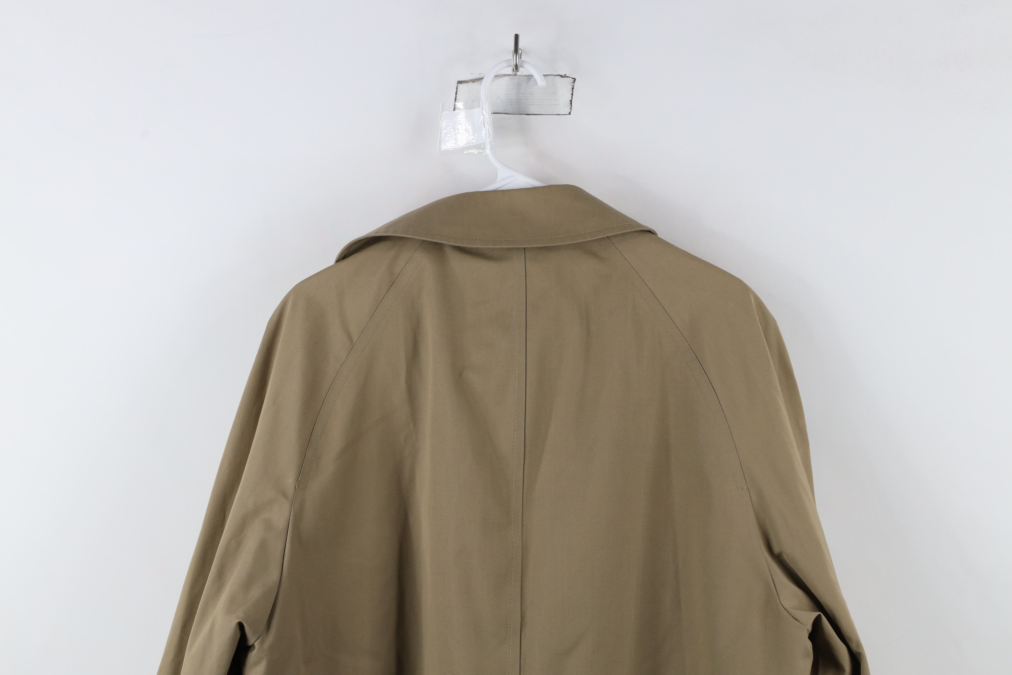 Vintage Vintage 70s Streetwear Full Button Rain Coat Jacket USA Size US L / EU 52-54 / 3 - 17 Thumbnail