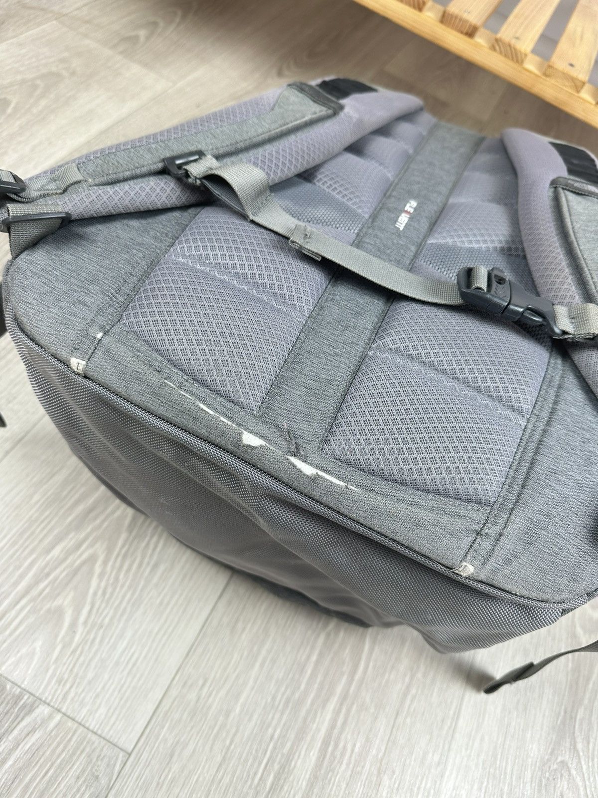 The North Face Y2K Outdoor The North Face Yavapai Backpack Gorpcore Size ONE SIZE - 10 Thumbnail