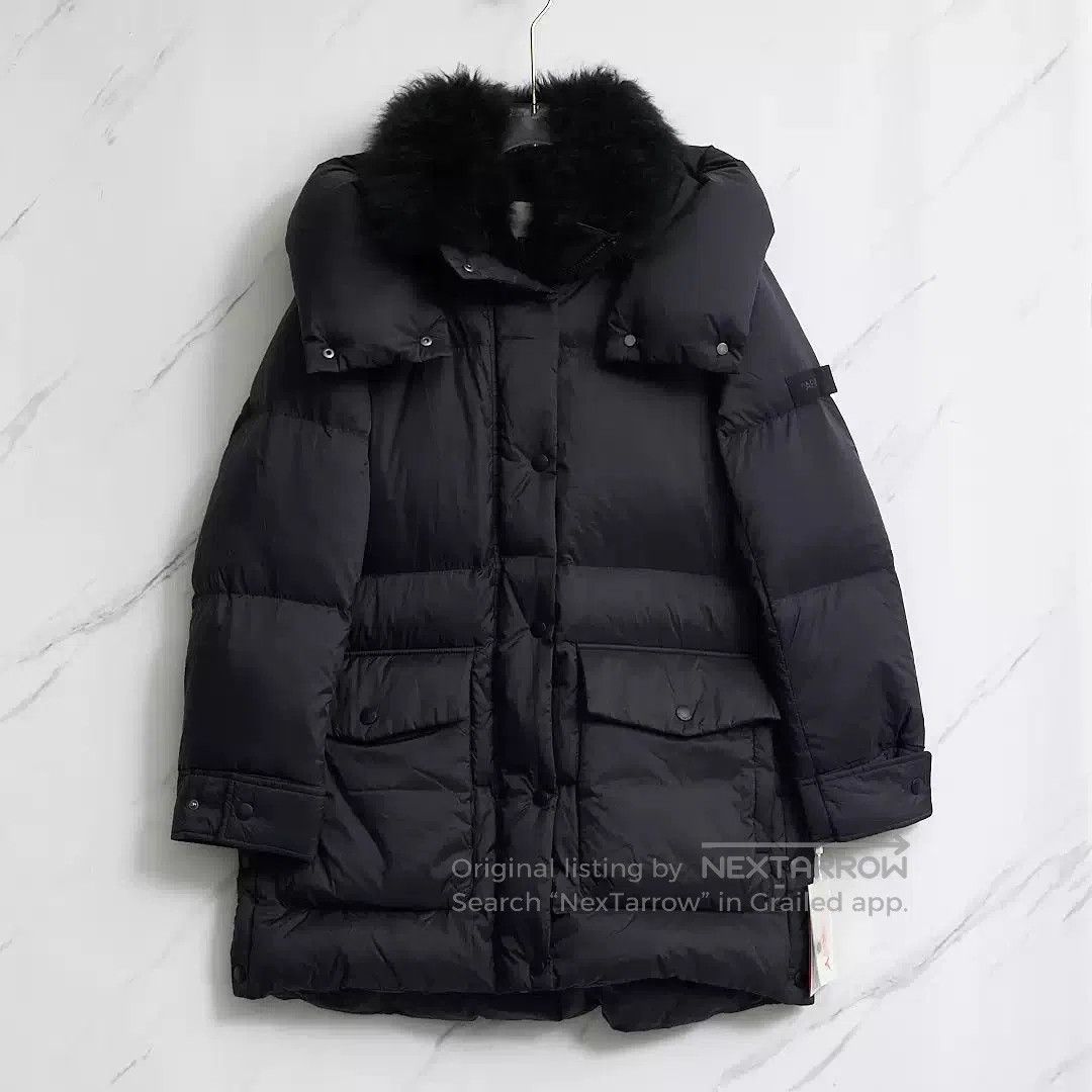 Yves Salomon Yves Salomon Women's Classic Hooded Down Jacket. Size S / US 4 / IT 40 - 1 Thumbnail