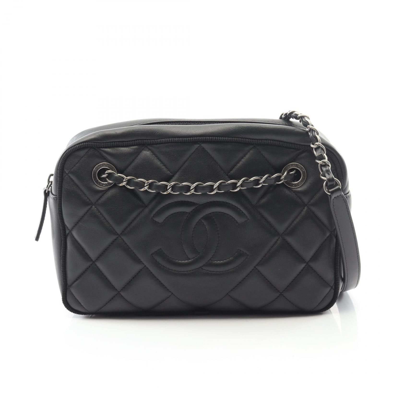 Chanel Chanel Chanel Matelasse Lambskin Shoulder Bag Leather Shoulder Bag DUTY FREE for USA Size ONE SIZE - 1 Thumbnail