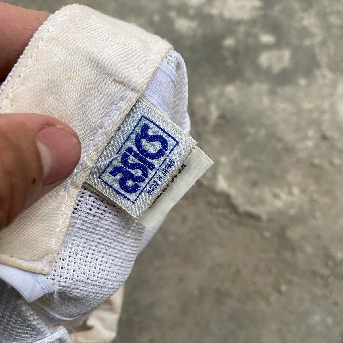 Asics RARE ‼️ Asics Size ONE SIZE - 3 Thumbnail