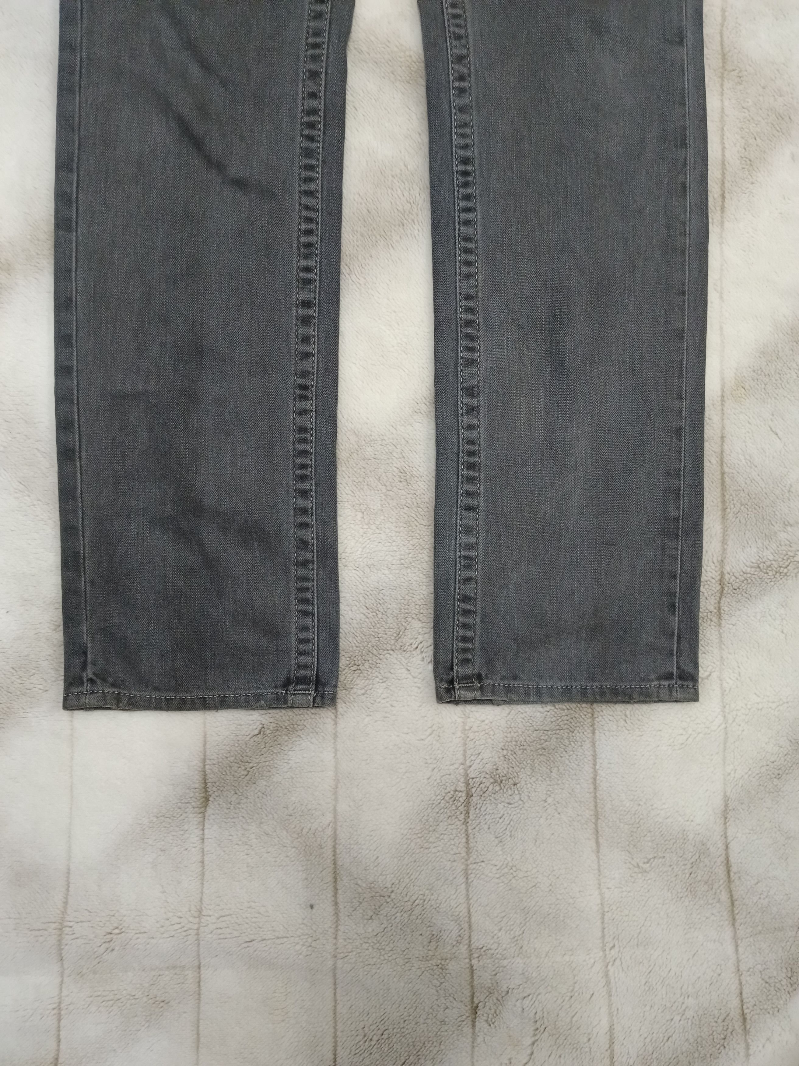 True Religion DiSTRESSED TRUE RELIGION BLACK DENIM PANTS Size US 31 - 7 Thumbnail