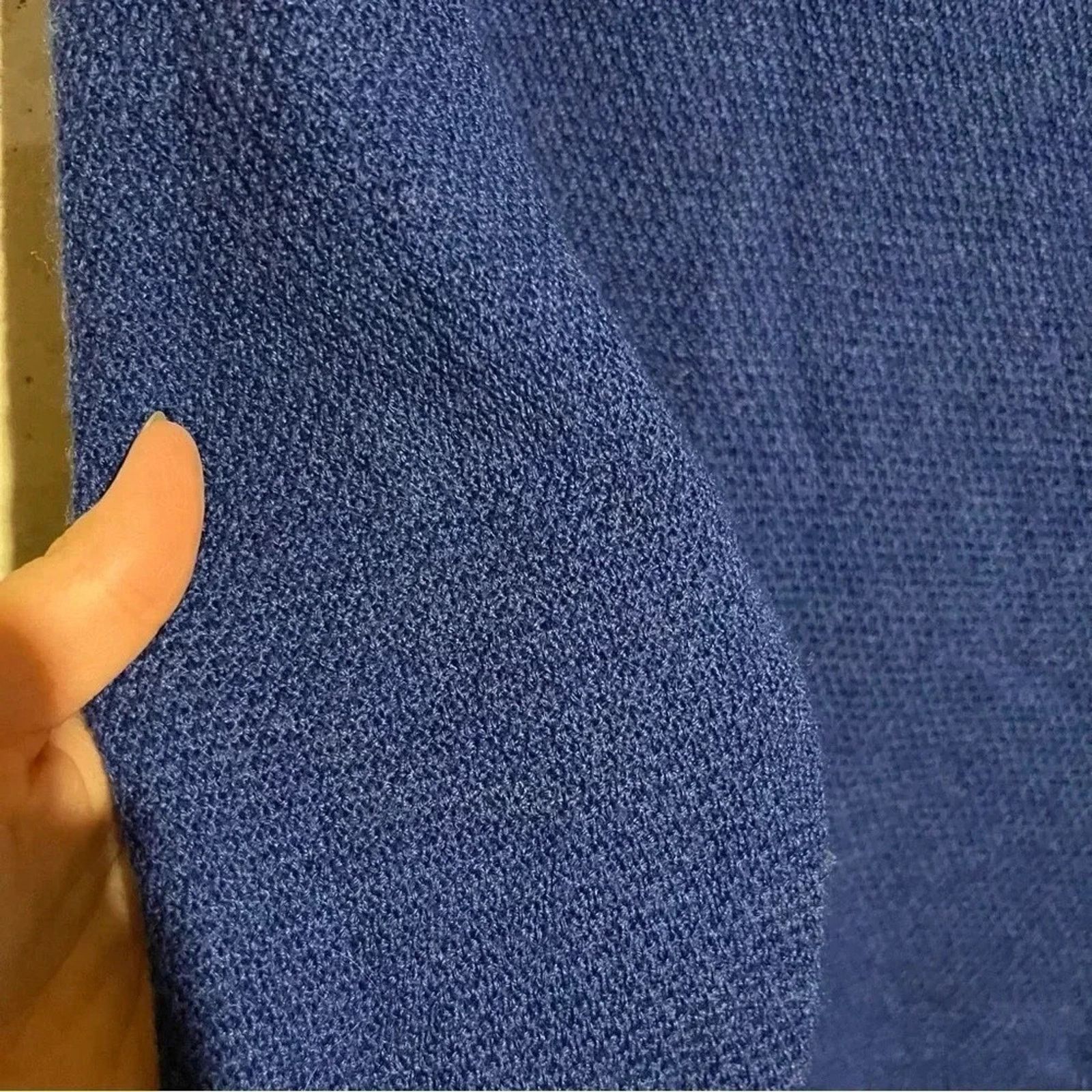 Coldwater Creek Coldwater Creek size L Sapphire Wool Blend Cowl Neck Sweater Size L / US 10 / IT 46 - 6 Thumbnail