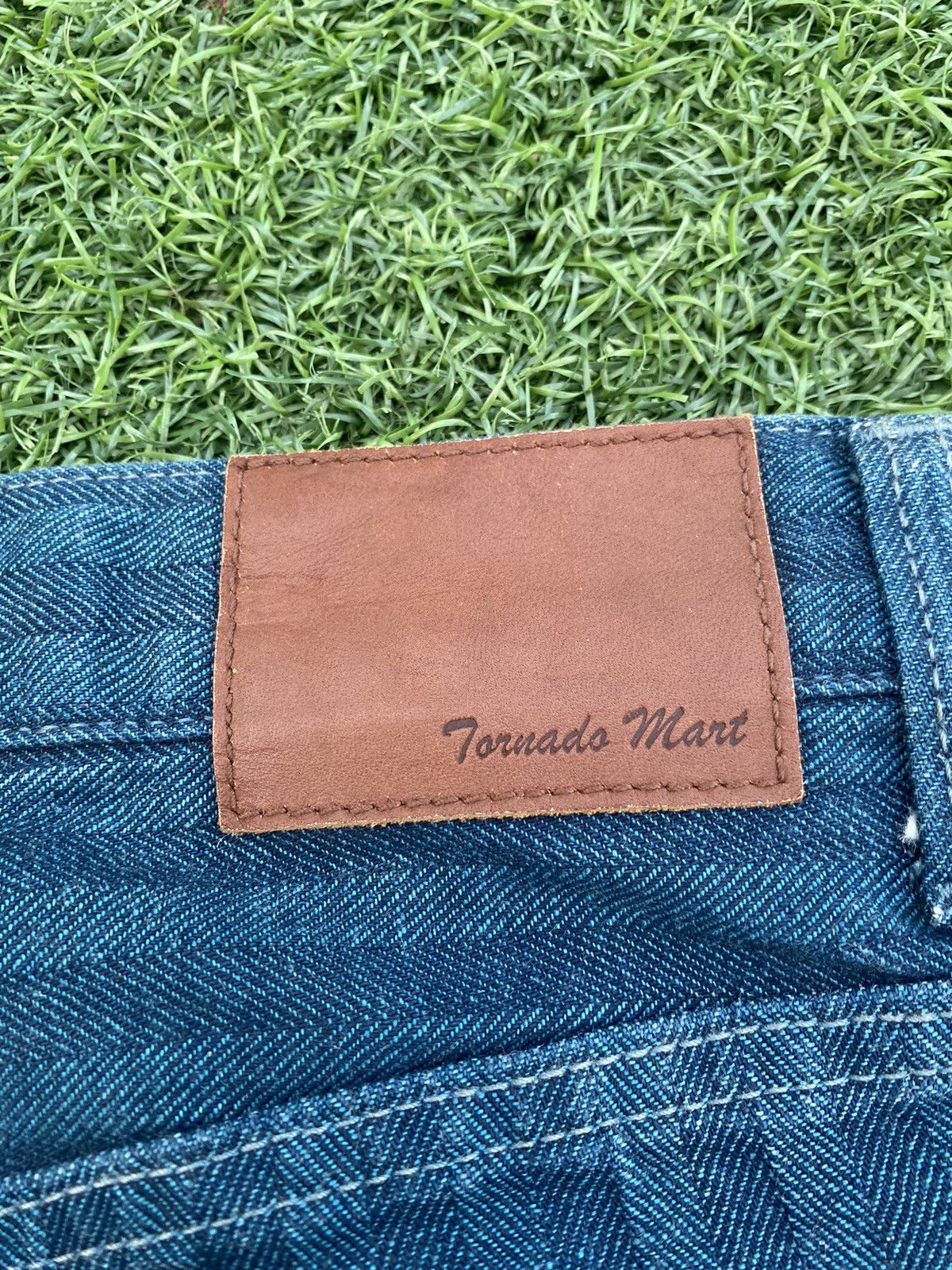 Tornado Mart TORNADO MART STRIPE FLARED JEANS 💥 Size US 29 - 7 Thumbnail