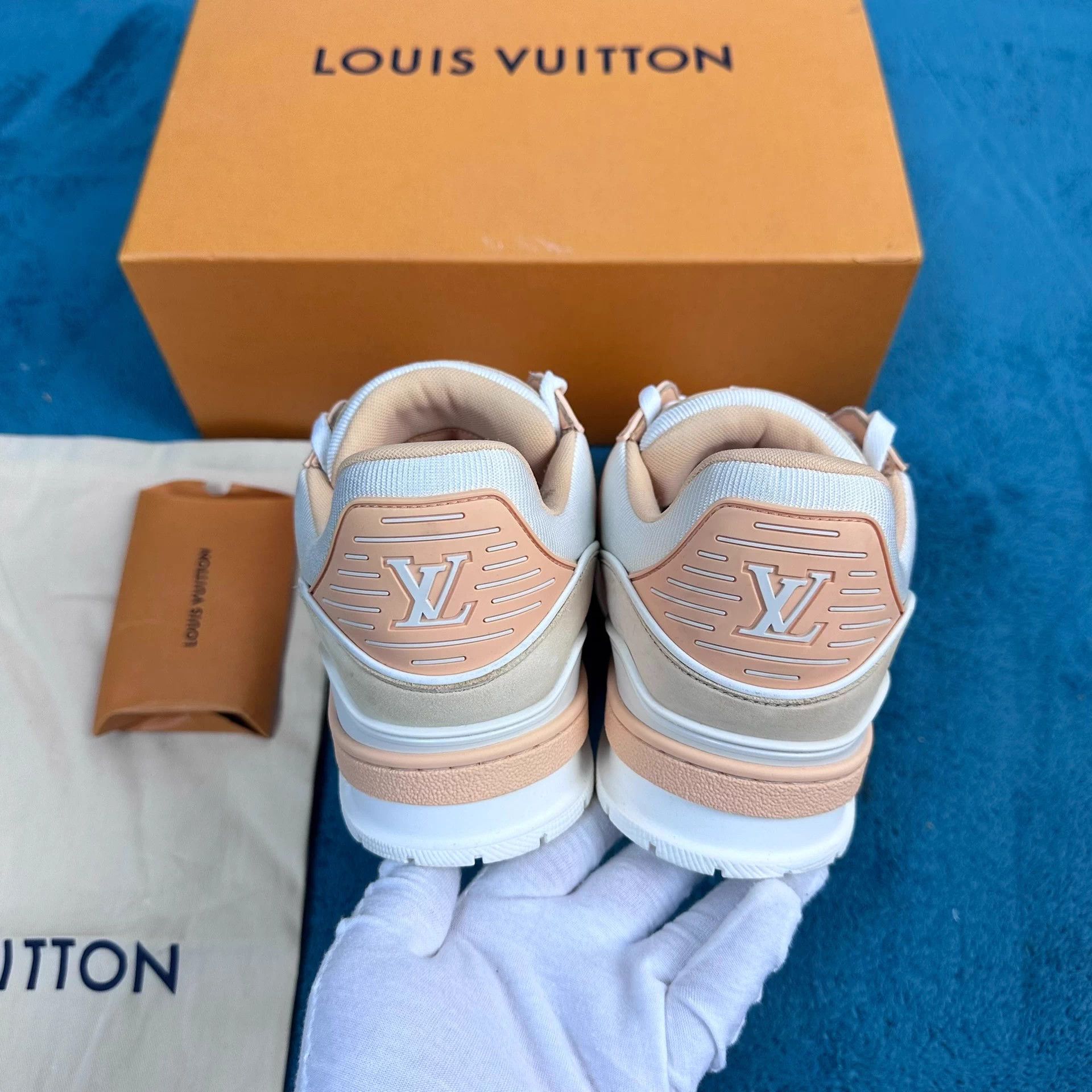 Louis Vuitton LV Trainer Low Top Sneaker Orange 7.5/41.5 Size US 7.5 / EU 40-41 - 4 Thumbnail