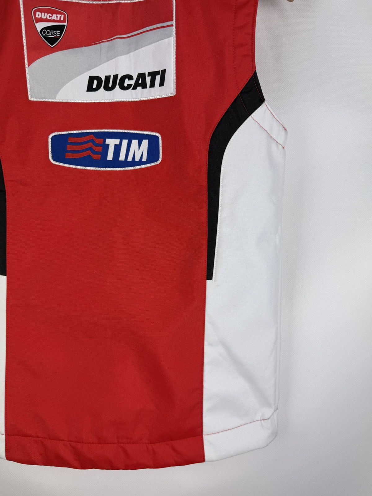 Ducati Ducati Corse Men’s Soft shell Racing Vest Waistcoat Size Xs Size US XS / EU 42 / 0 - 14 Thumbnail