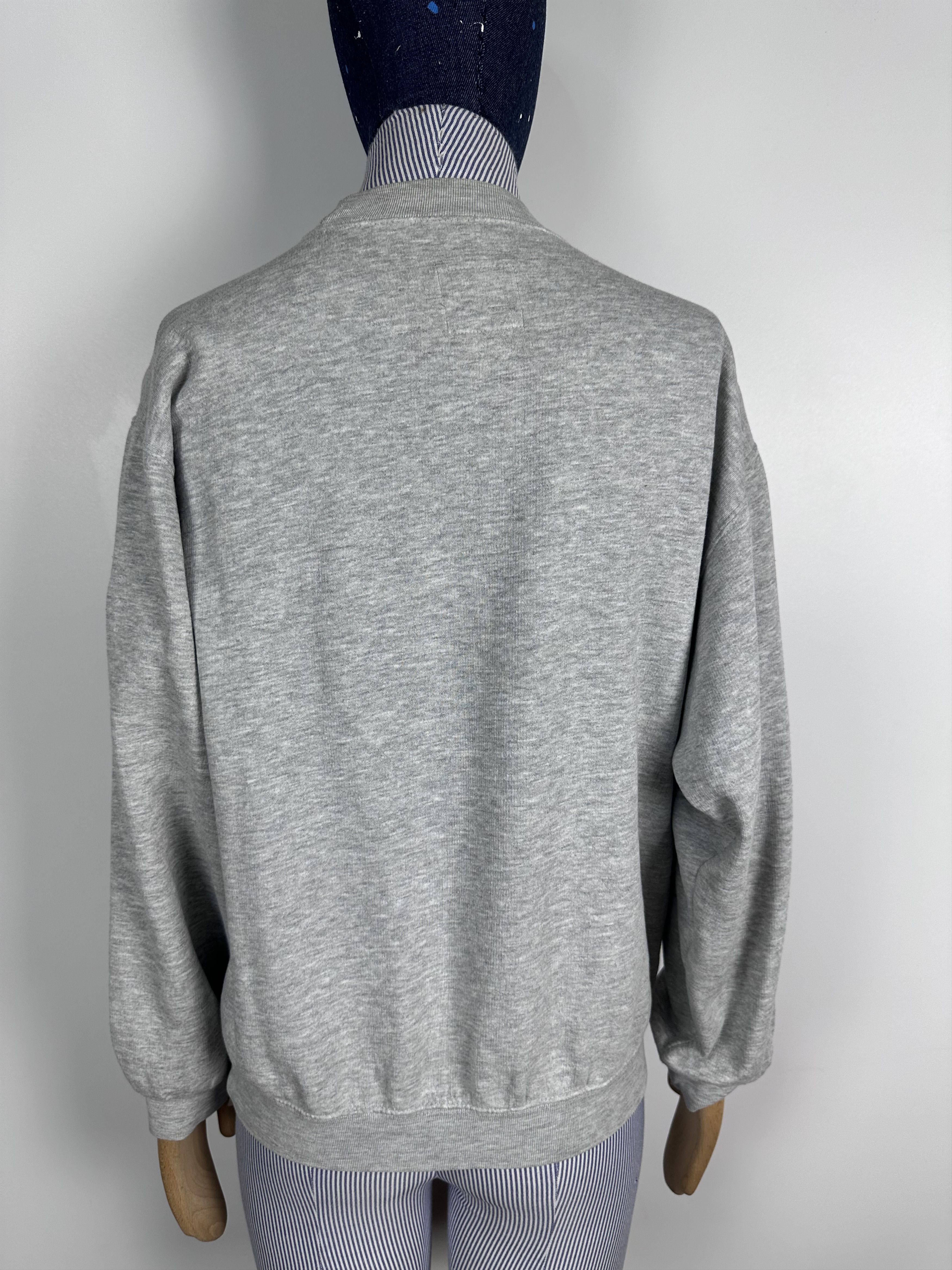 Nike × Vintage Vintage Nike Swoosh Big Logo Sweatshirt Grey Womens Size M Size M / US 6-8 / IT 42-44 - 6 Thumbnail