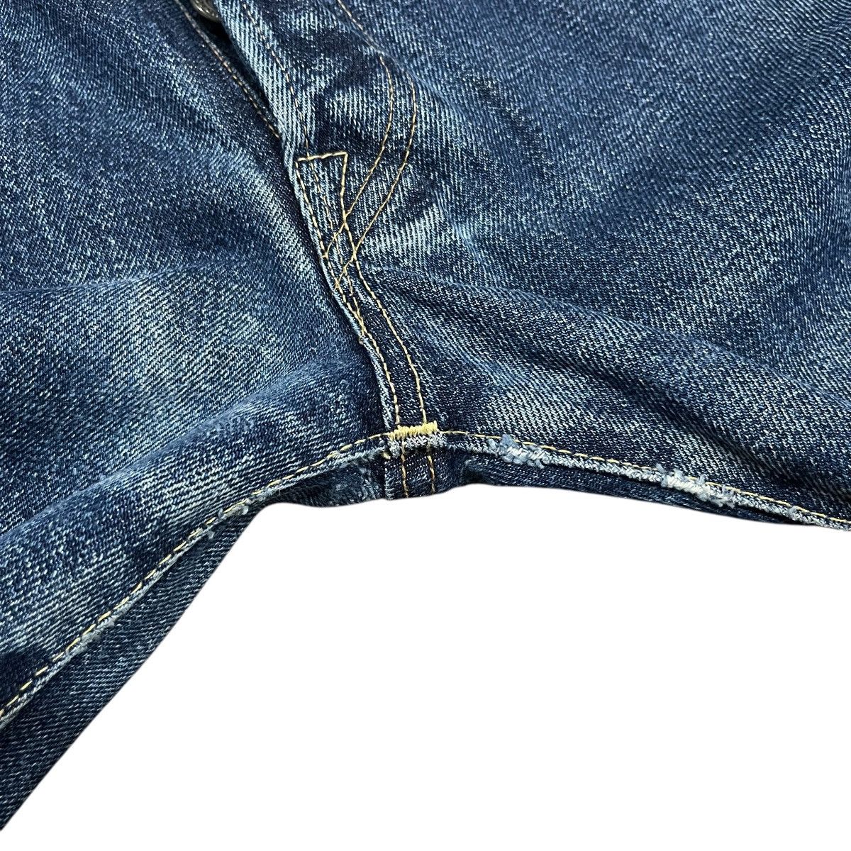 Fragment Design × Levi's Levi's 505 Fenom x Fragment Design 207 Selvedge Denim Size US 30 / EU 46 - 14 Thumbnail