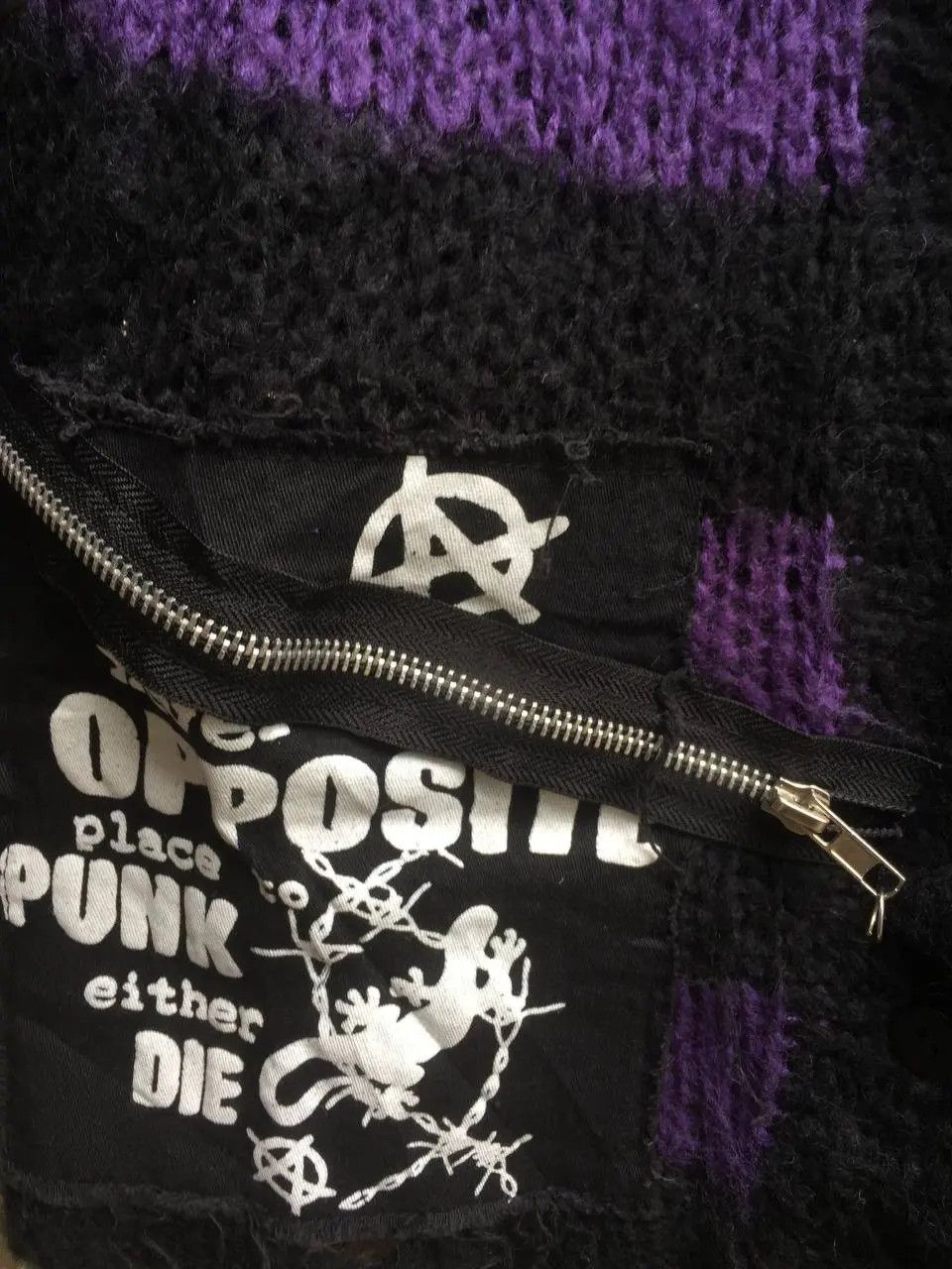 Japanese Brand ACDC RAG Grunge crazy distressed knit ifsixwasnine style Size US M / EU 48-50 / 2 - 4 Thumbnail