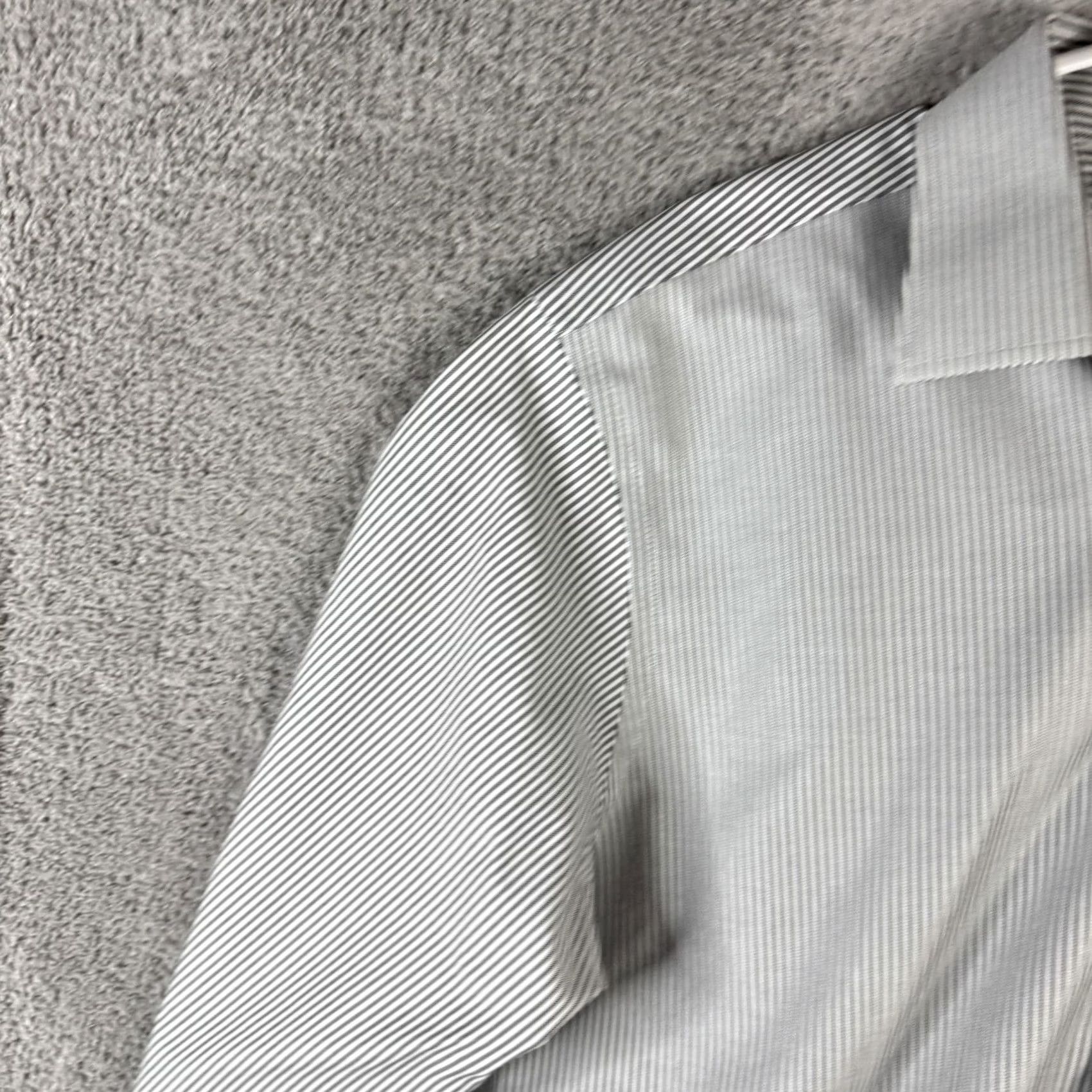 Brooks Brothers Brooks Brothers Shirt Mens 16 32/33 Gray Stripe Regent Non Iron Supima Cotton Dress Shirt Size US L / EU 52-54 / 3 - 5 Thumbnail