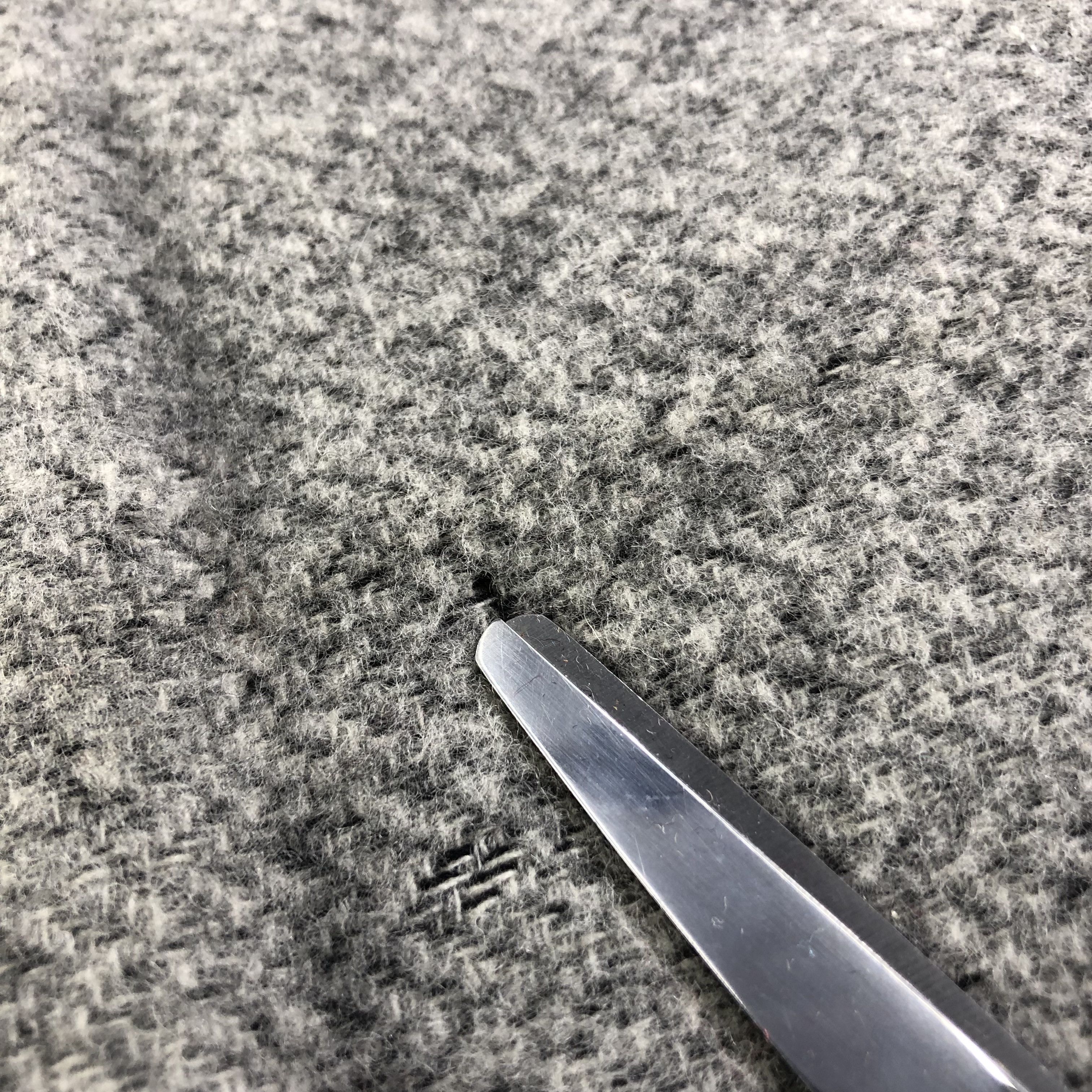 Calvin Klein Calvin Klein Wool Scarf Muffler V1380 Size ONE SIZE - 10 Thumbnail