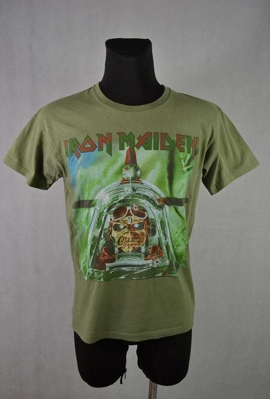 Band Tees Iron Maiden Legacy Of The Beast 2018 Tour T-Shirt tee Size US XL / EU 56 / 4 - 1 Thumbnail