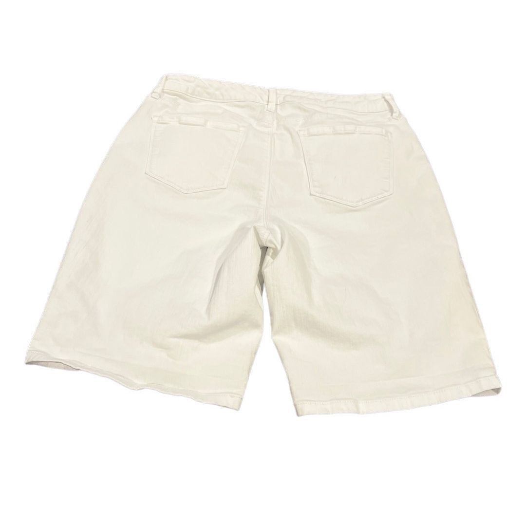 Gloria Vanderbilt Gloria Vanderbilt extreme White pullover shorts size 10 Size 32" / US 10 / IT 46 - 3 Thumbnail