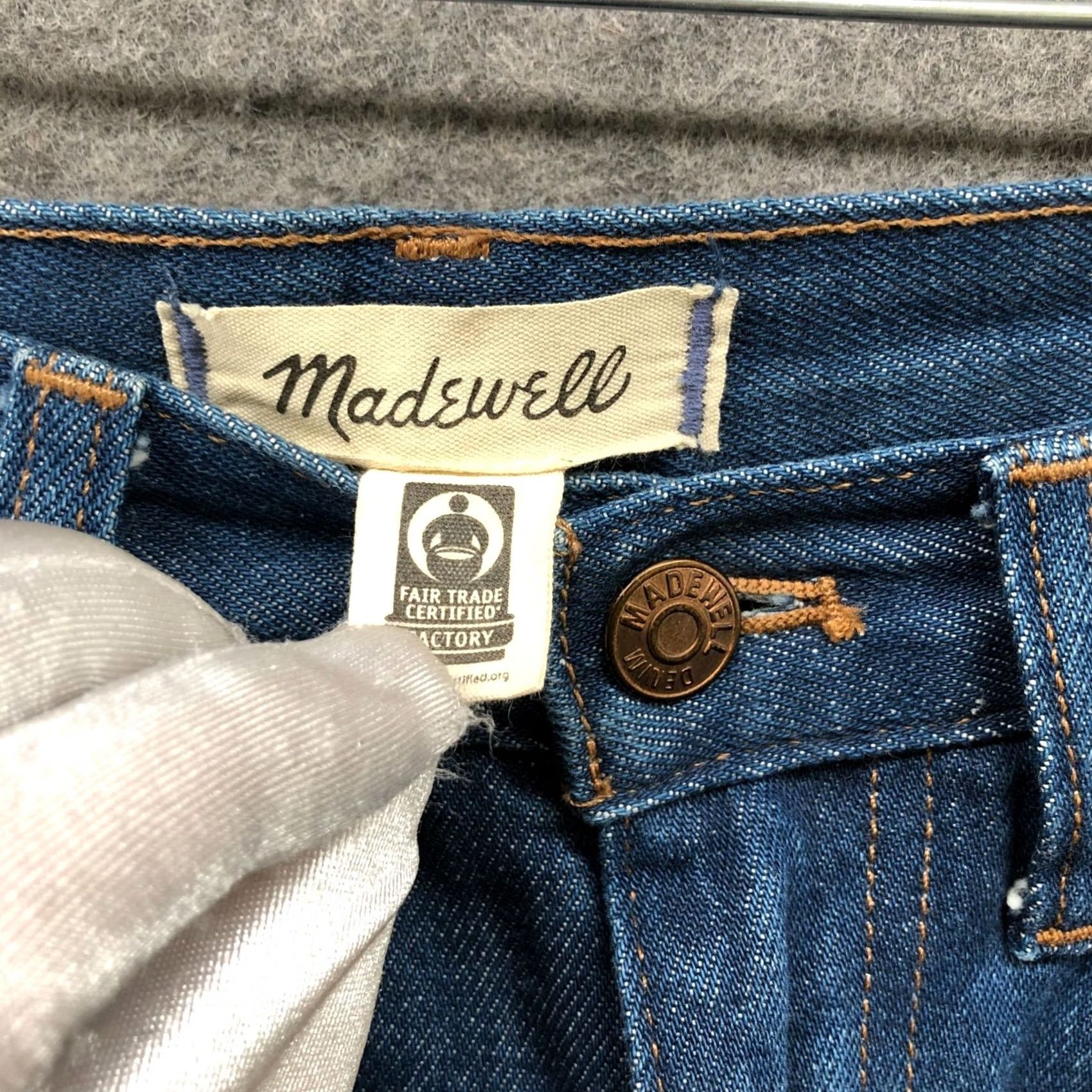 Madewell Madewell Baggy Straight Jeans Womens 26 Blue Dark Worn Indigo Wash High Rise Straight Mens Womens? Size 26" / US 2 / IT 38 - 6 Thumbnail