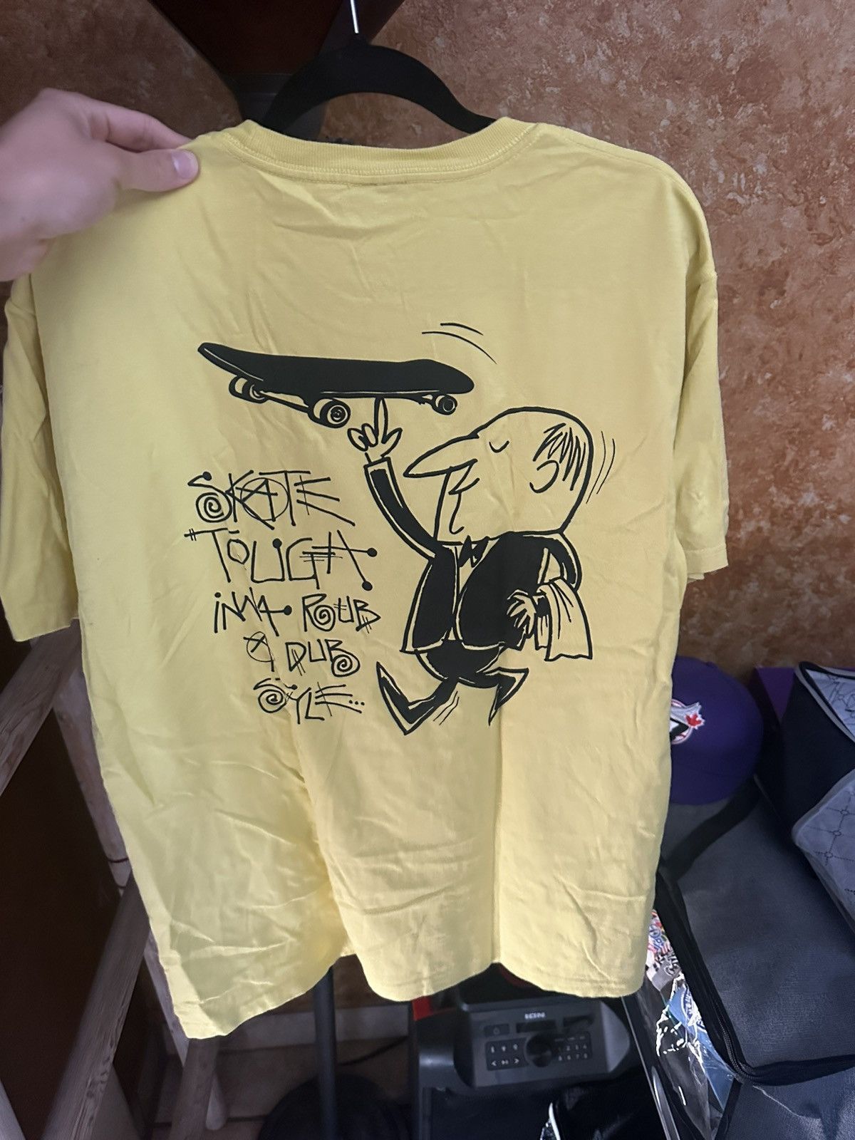 Stussy Stussy yellow graphic t Size US L / EU 52-54 / 3 - 2 Thumbnail