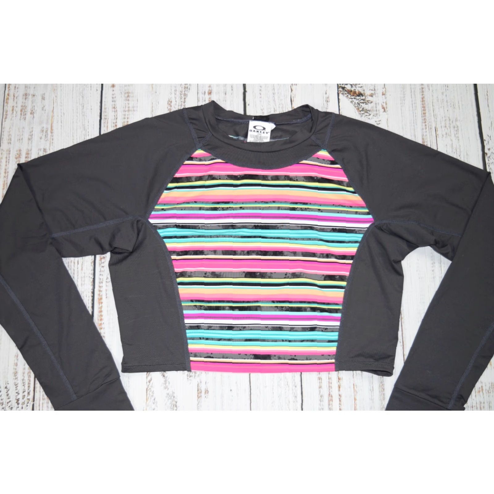Oakley OAKLEY Cropped Workout Top Long Sleeve Women's Activewear Size L Multicolor Striped Breathable Size L / US 10 / IT 46 - 2 Thumbnail